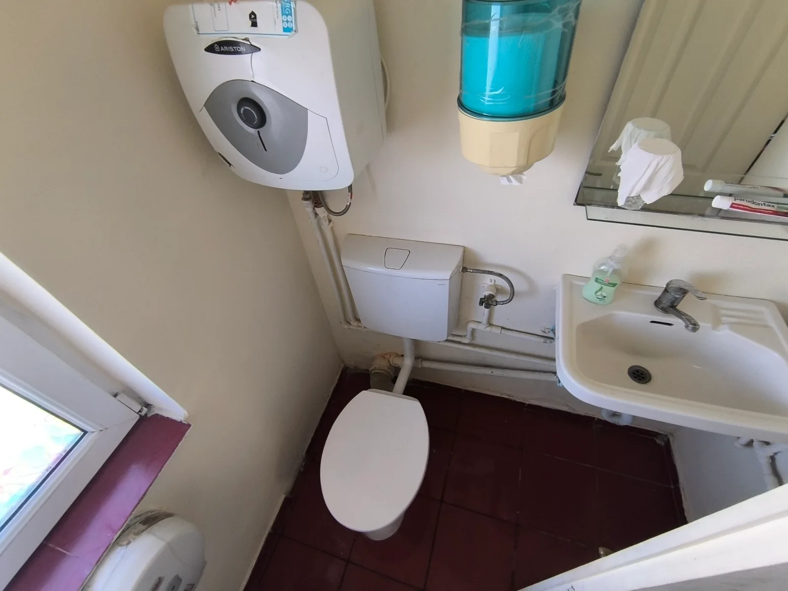 PESCARIE - Birouri si depozit frigorific ! - foto 6