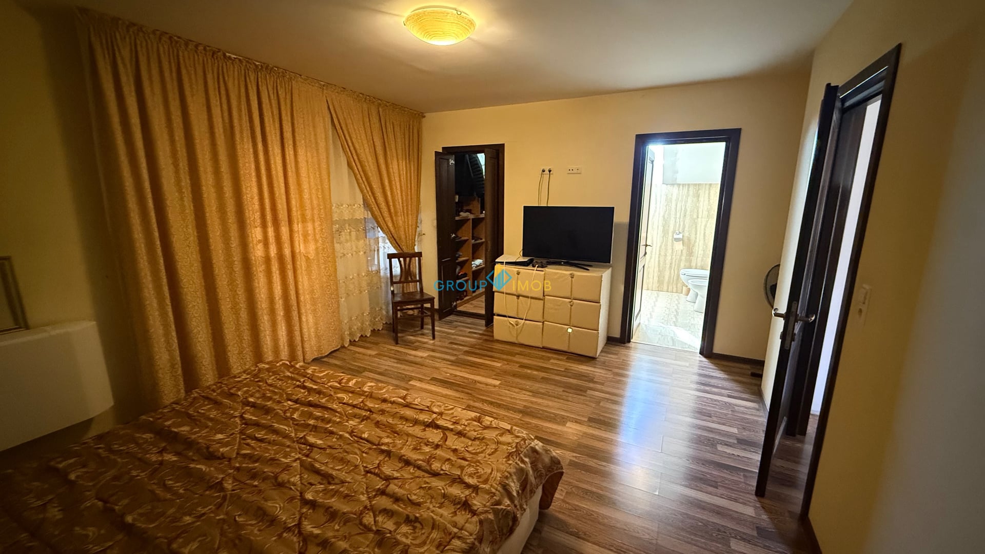 CASĂ PREMIUM DE VÂNZARE – STRADA ARCADIE ȘEPTILICI, LA LIMITA CU BACĂUL | MĂRGIN - foto 12