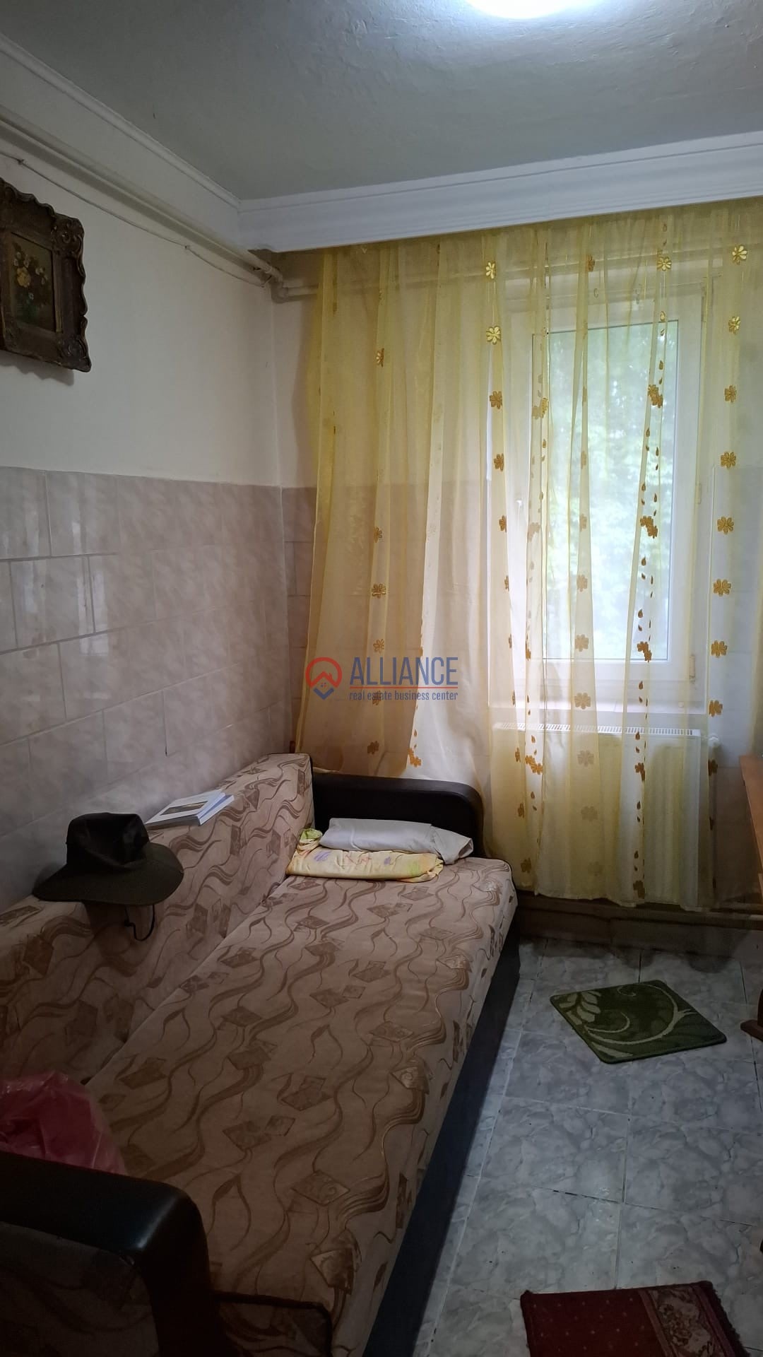 Apartament 2 camere în Tomis II, etaj 2, balcon și centrală proprie - foto 3