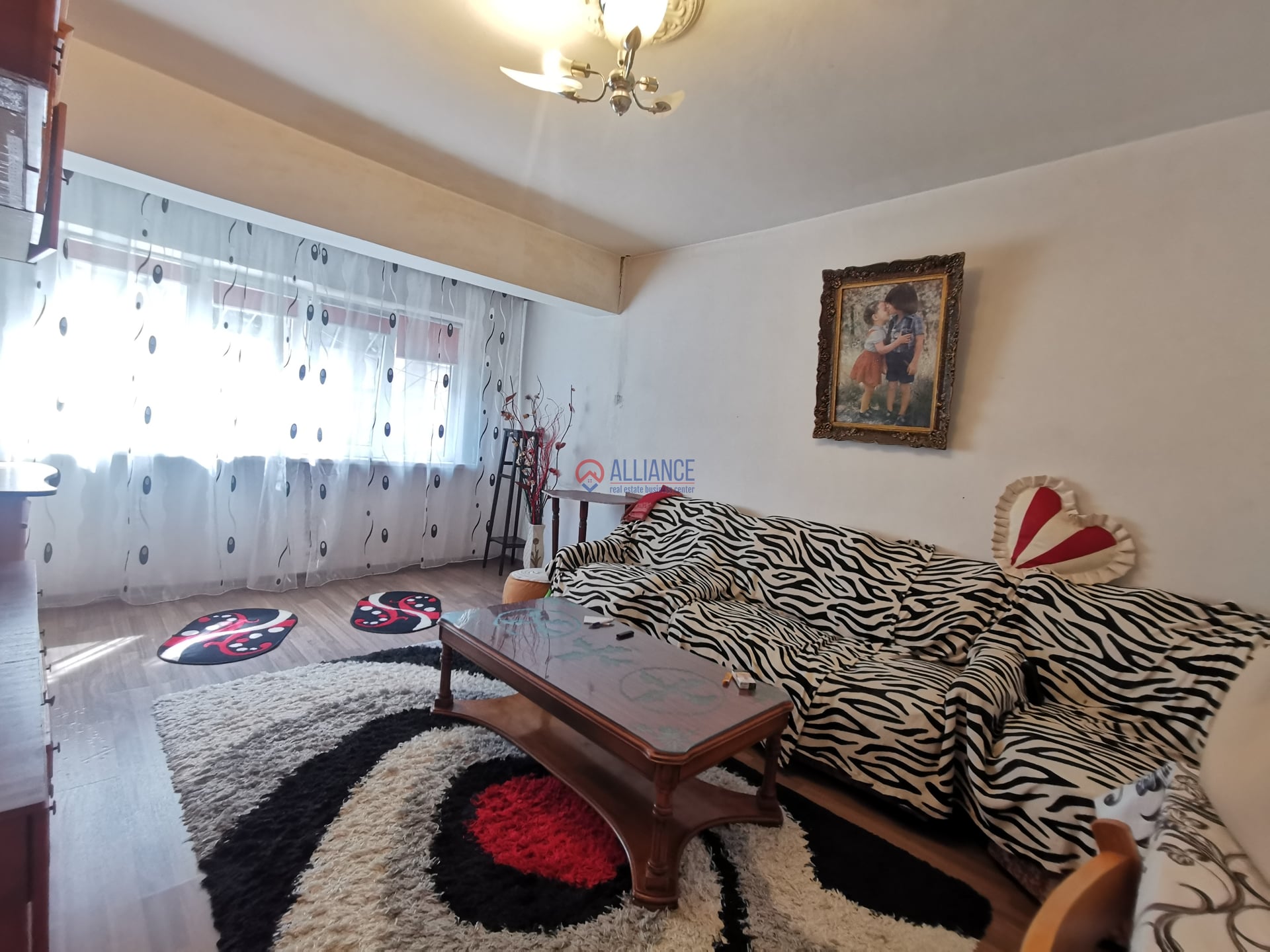 Inel 2 apartament 2 camere decomandat - Imagine principala