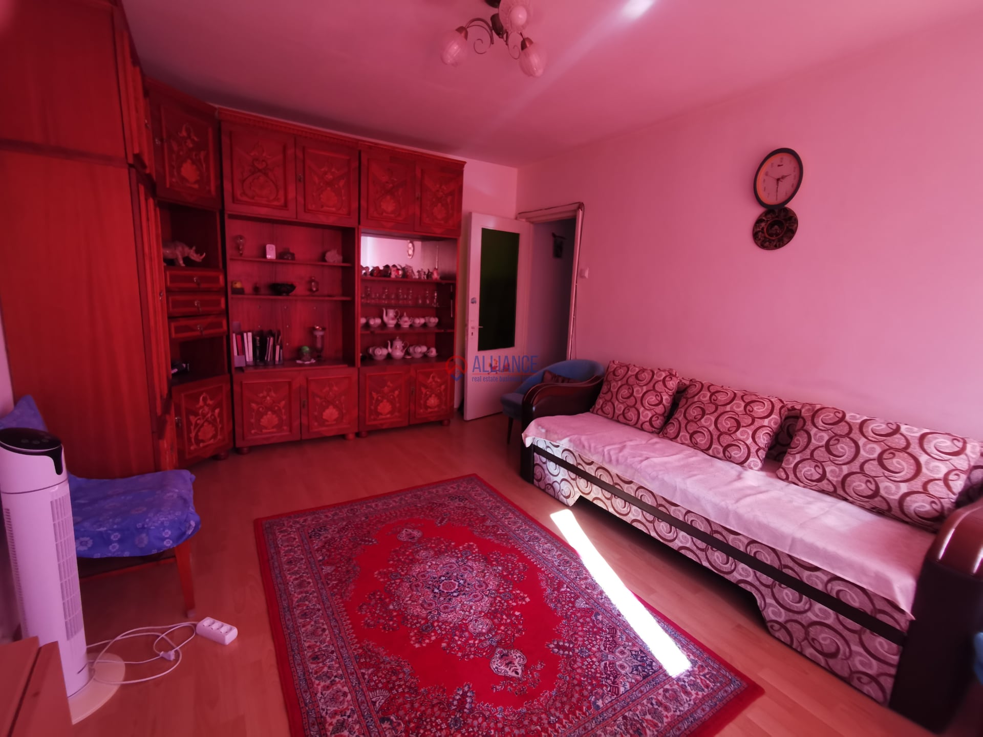 Tomis Nord Cireșica apartament 3 camere +boxa 11,9 mp, mobilat - foto 2