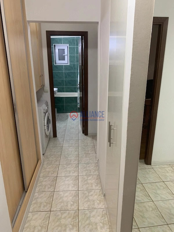 Inchiriez apartament 2 camere, zona Trocadero, 50 mp, centrala proprie - foto 5