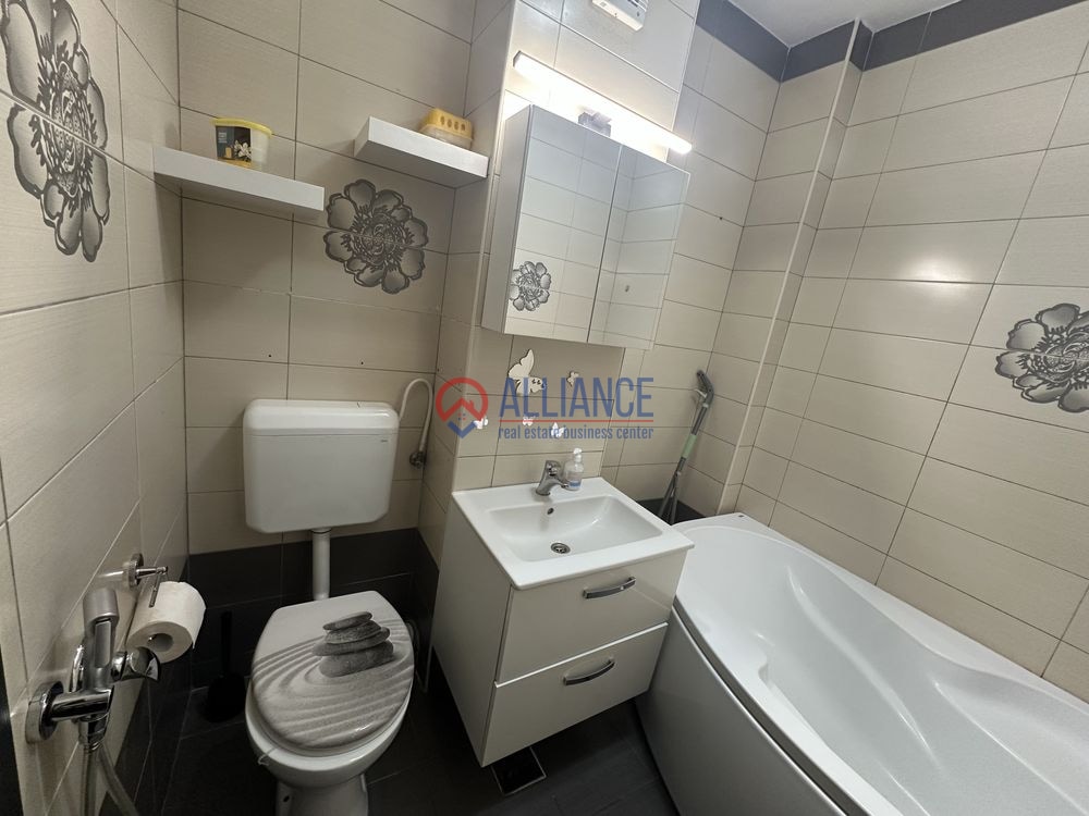 Inchiriez ap 2 camere complex rezidential Lira - foto 6
