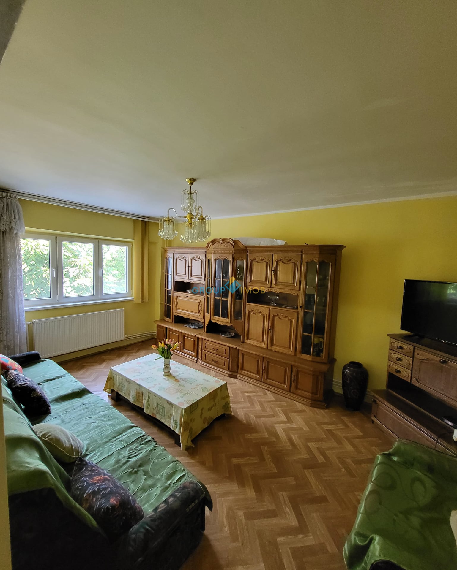 Apartament 3 camere decomandate Alexandru cel Bun (Carrefour)
