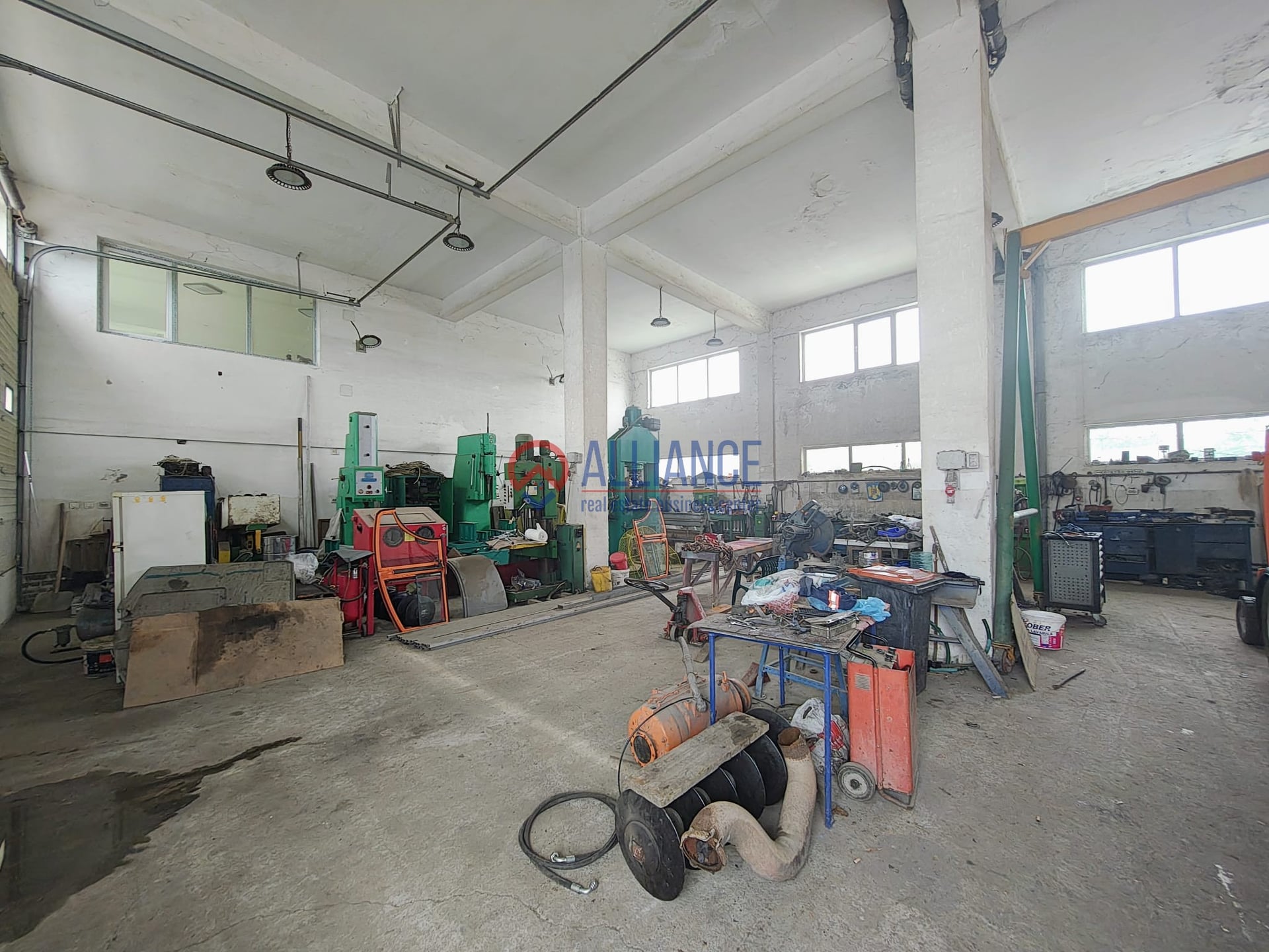 De inchiriat -Palas Constanta - service auto, spatiu depozitare, birouri - foto 12