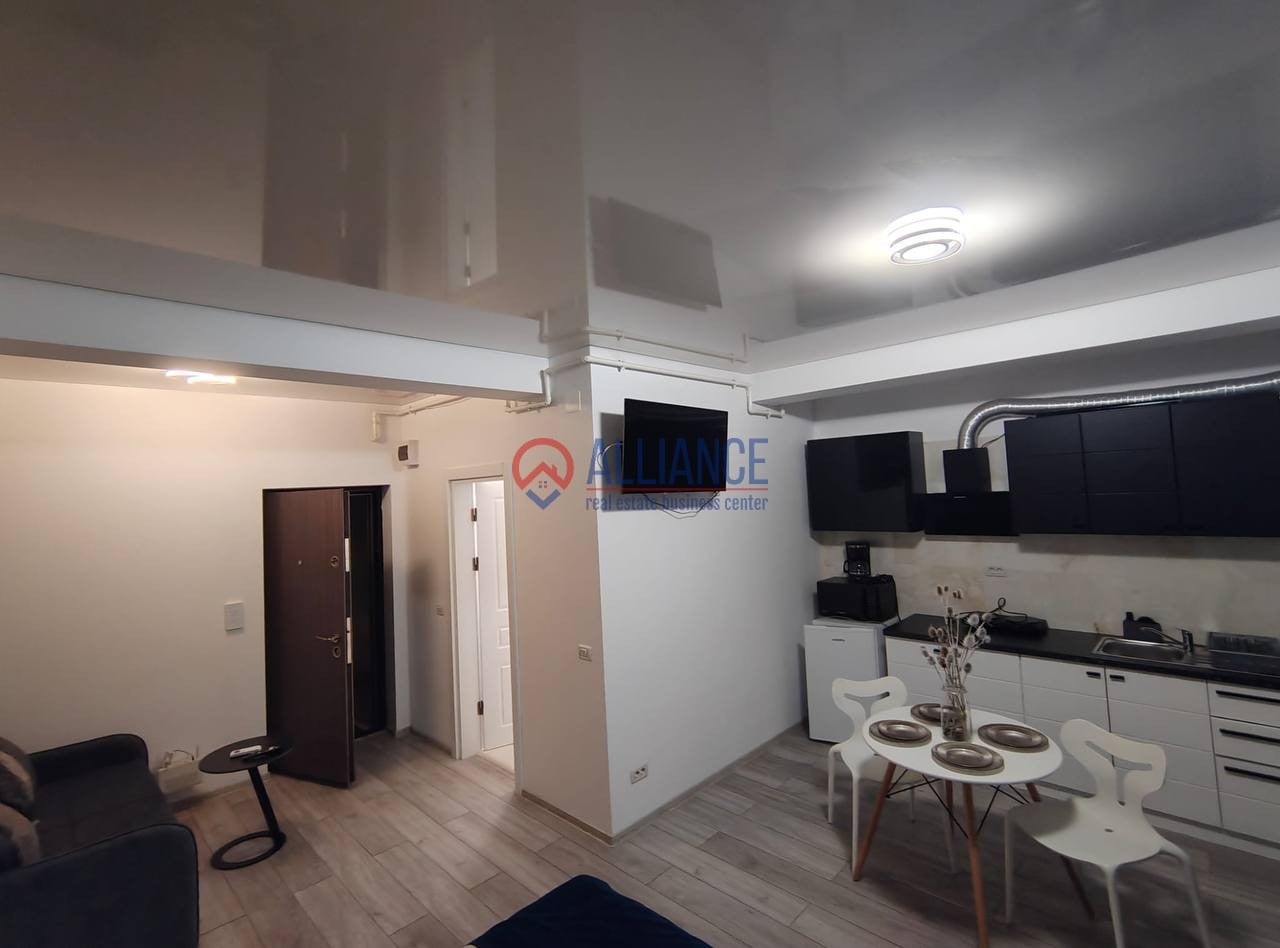 STUDiO cu veder SUPERBA spre MARE - foto 5