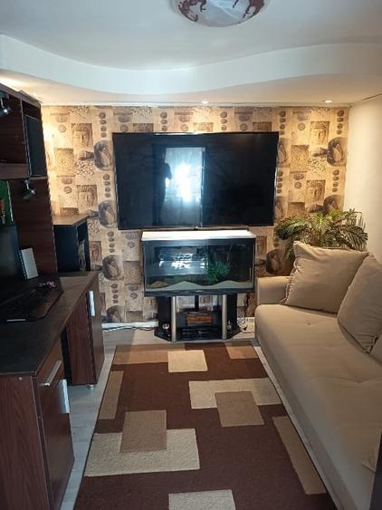 Palas – casă cu 3 camere, curte și foișor - foto 7