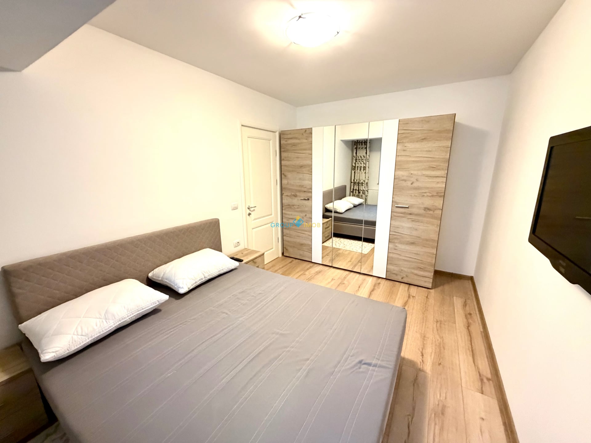 Apartament, BLOC NOU, Curtea de Apel, loc de parcare și boxă, mobilat complet - foto 6