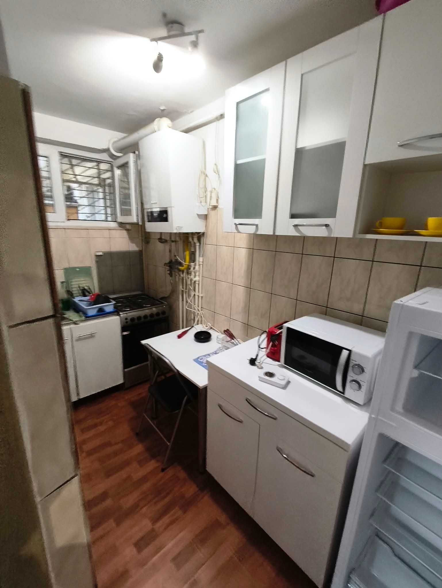 Închiriez apartament/Tomis Nord/380 e - foto 7