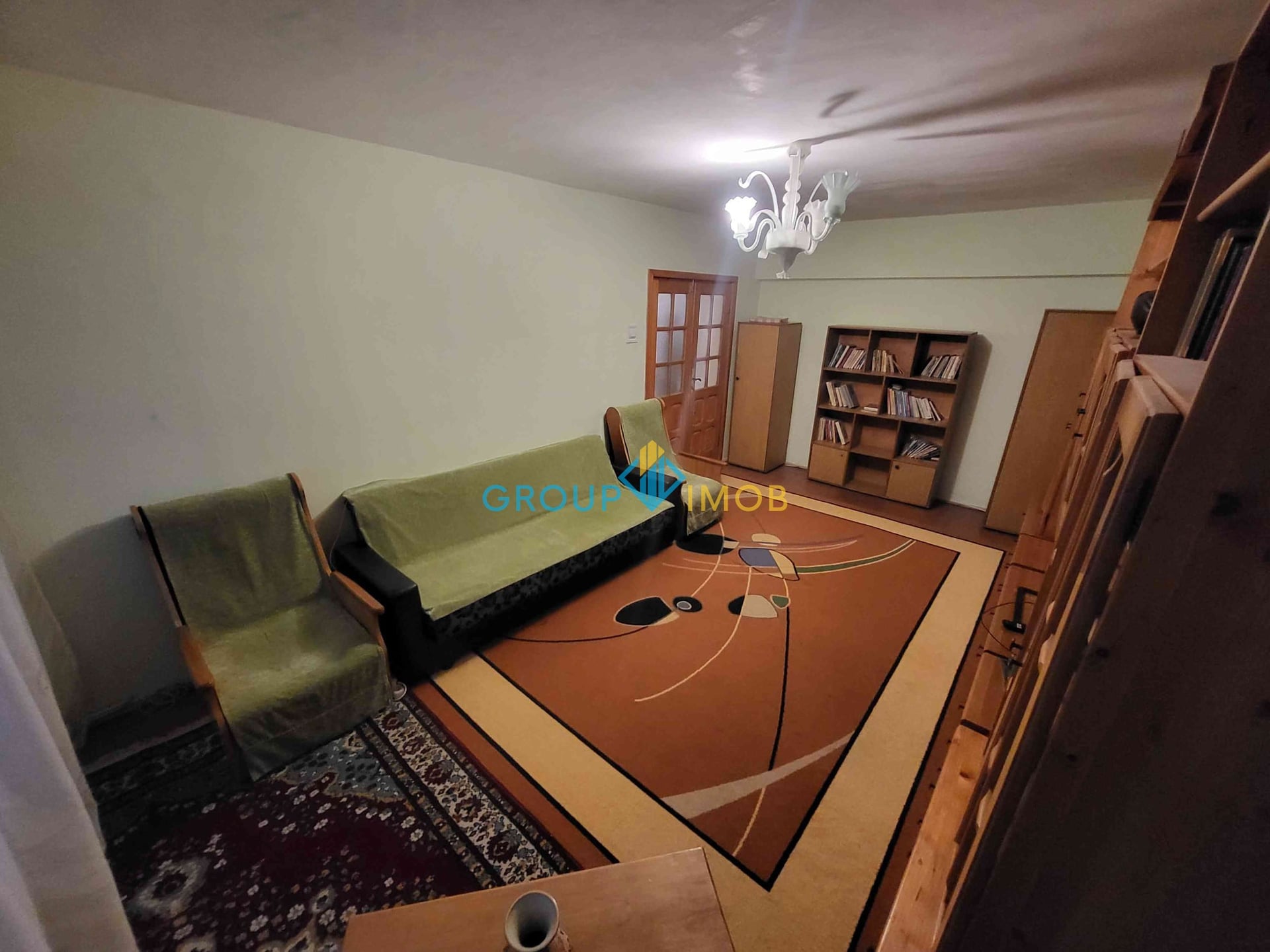 Apartament 3 camere decomandate 9 Mai 90MP