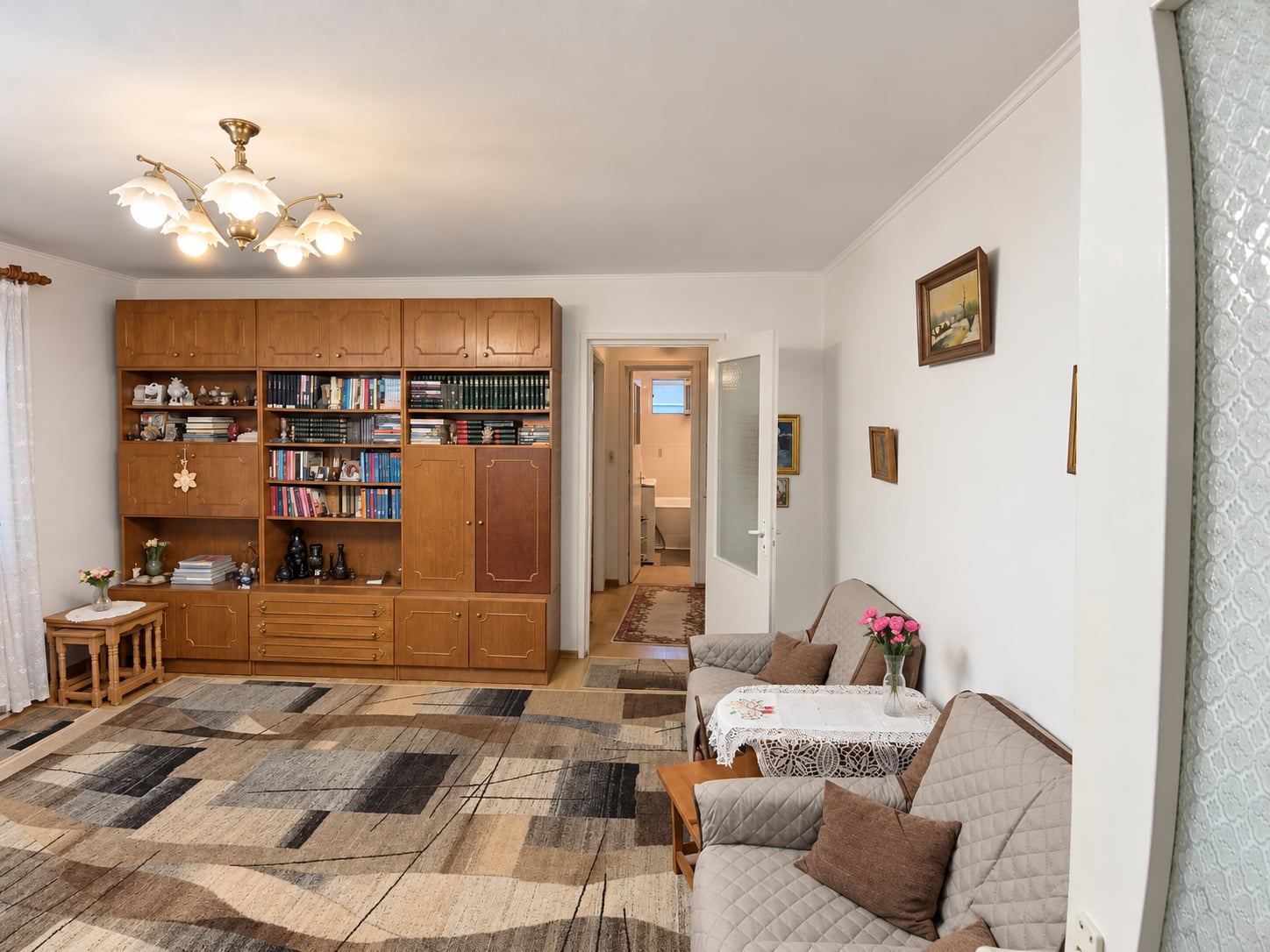 Apartament cu 2 camere semidecomandat, Aleea Jupiter, George Enescu, Suceava - foto 2