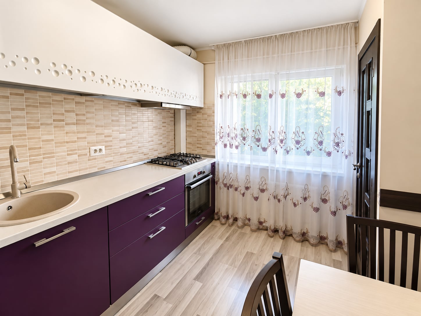 Apartament 3 camer🏡 APARTAMENT 3 CAMERE DE VÂNZARE – BURDUJENI, CUZA VODĂ 1 - foto 9