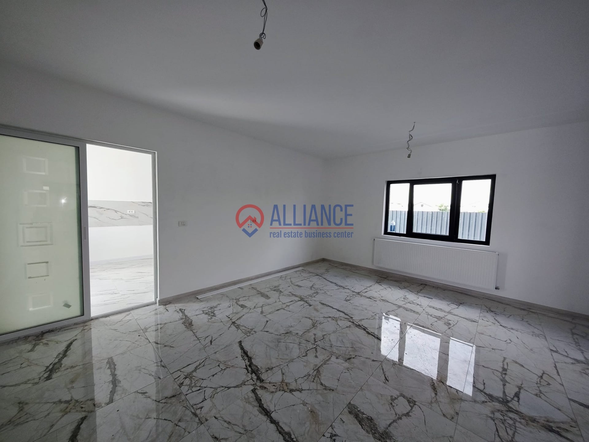 Valu lui Traian - Casă 3 camere teren 411 mp - foto 5