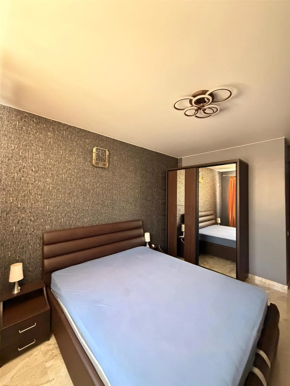 Apartament 2 camere Aparatorii Patriei -  de inchiriat - foto 2