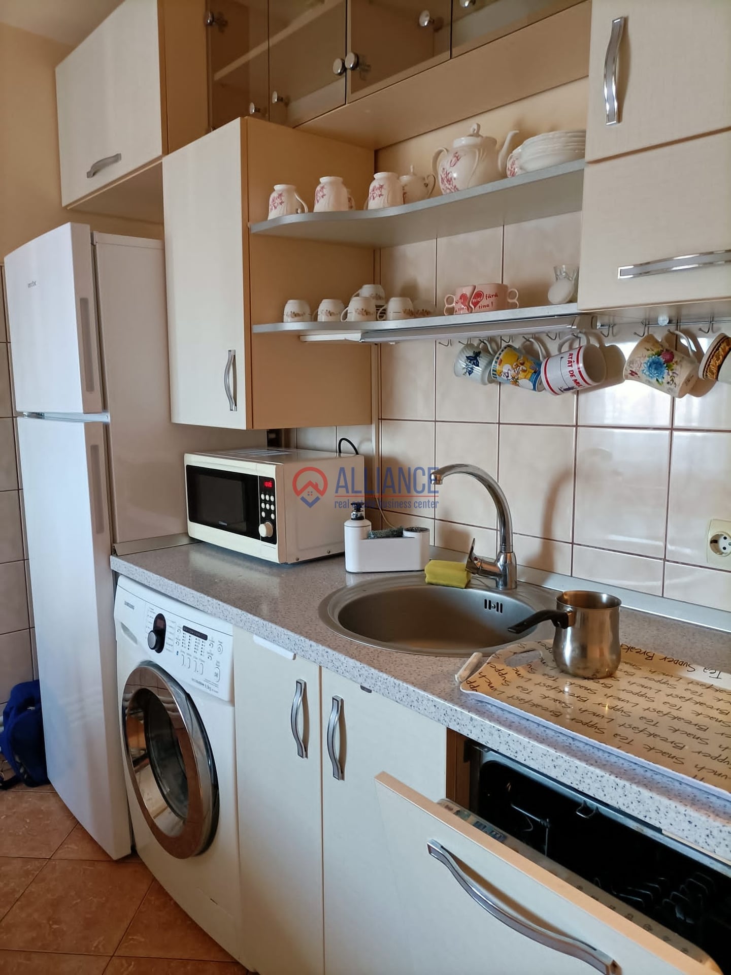 Apartament de închiriat în zona Inel 1 Eden - foto 4