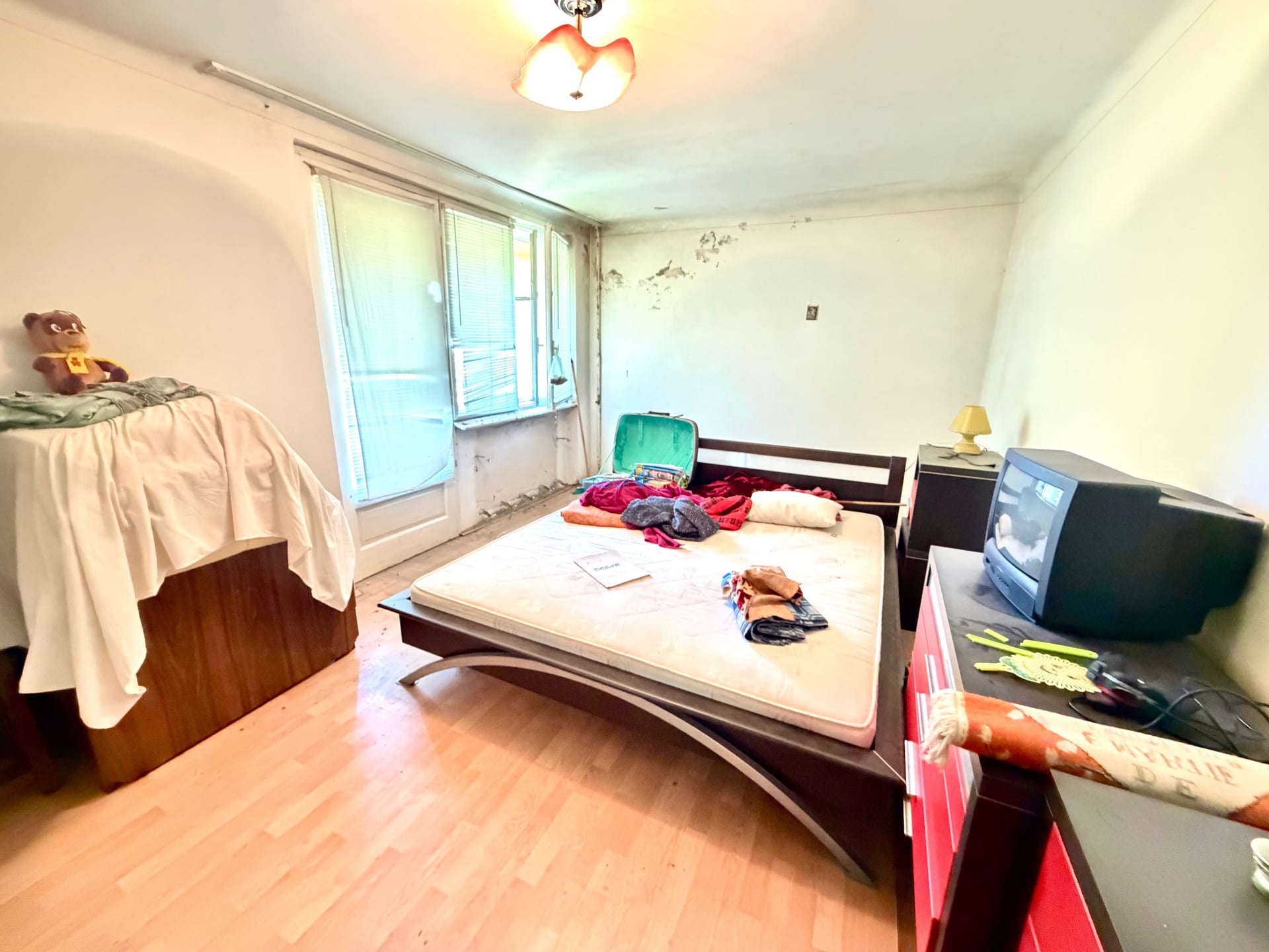Apartament cu 2 camere de vânzare, Zona Centru, et. 2, 55 mp, Aleea Parcului