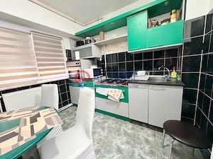 Inchiriez Apartament doua camere Tomis nord - foto 2