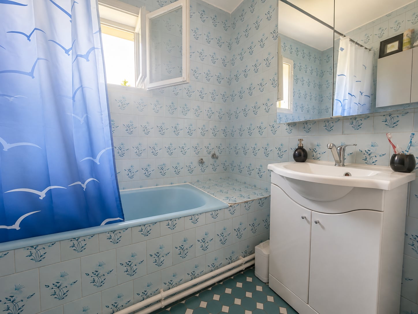 Apartament 4 camere în vilă – Zamca, str. Narciselor | Etaj 1, intrare separată - foto 16