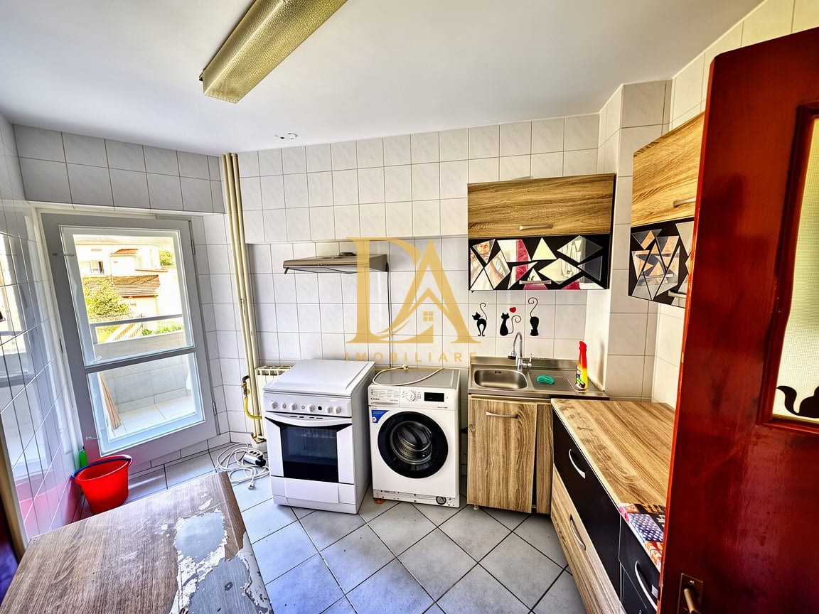 Apartament 3 camere de închiriat – Piața Unirii | 80 mp | Decomandat (copie) - foto 4