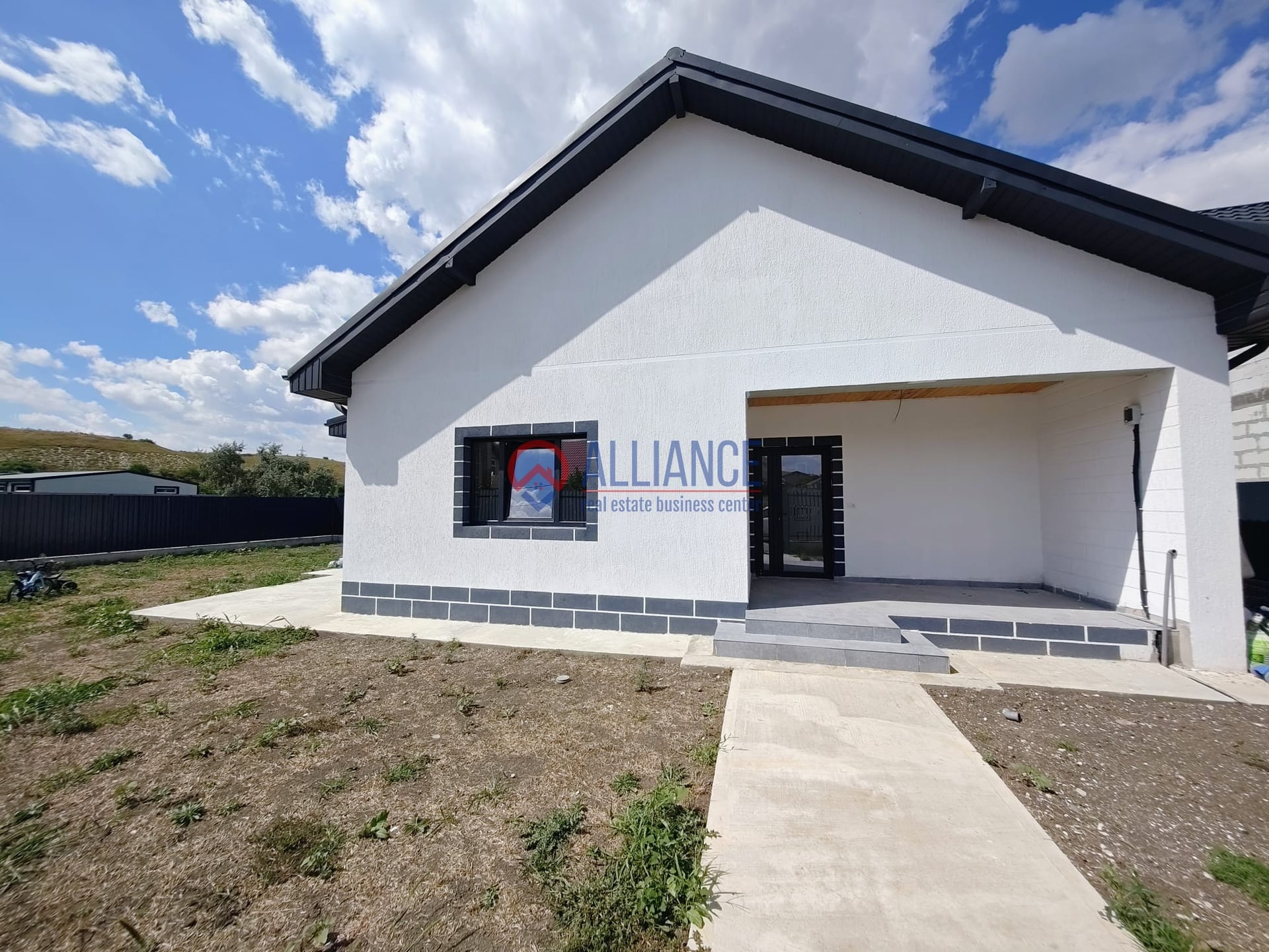 Valu lui Traian - Casă 3 camere teren 411 mp - Imagine principala