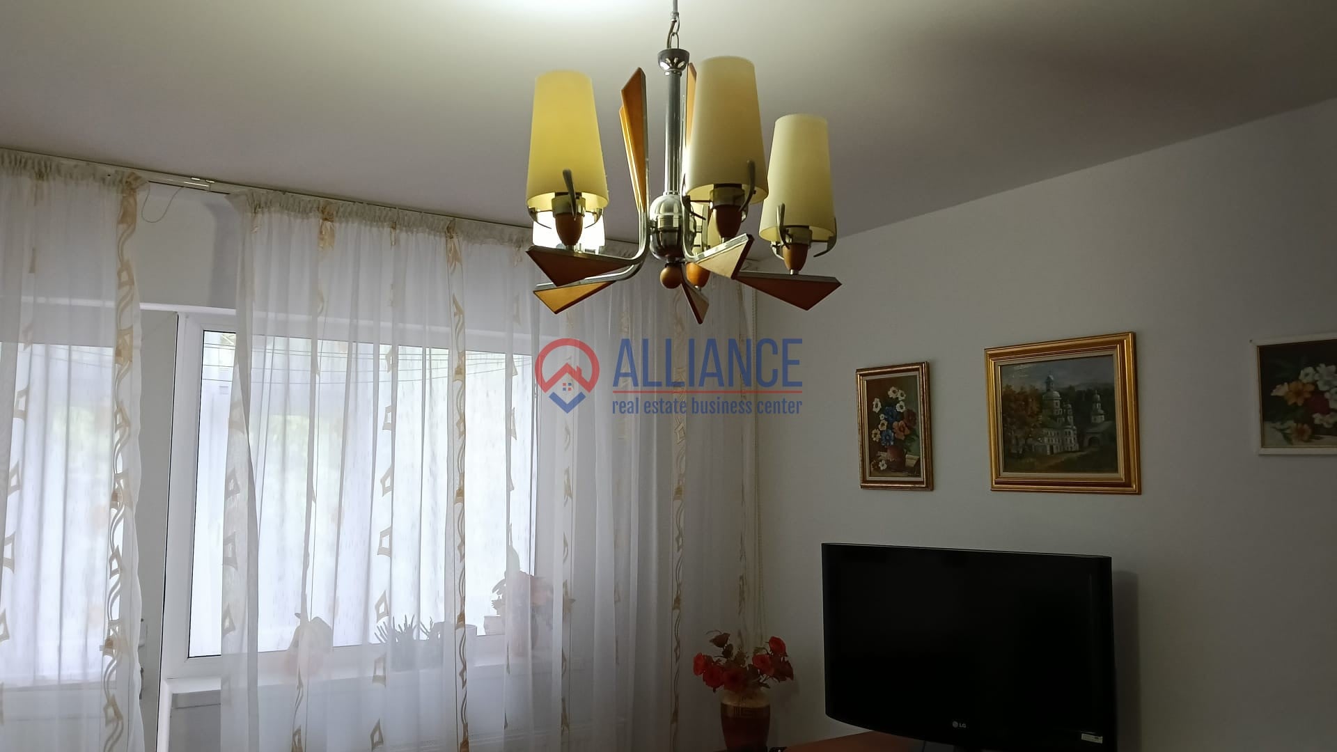 Apartament 2 camere, City Park Mall, mobilat, aer condiționat - foto 2