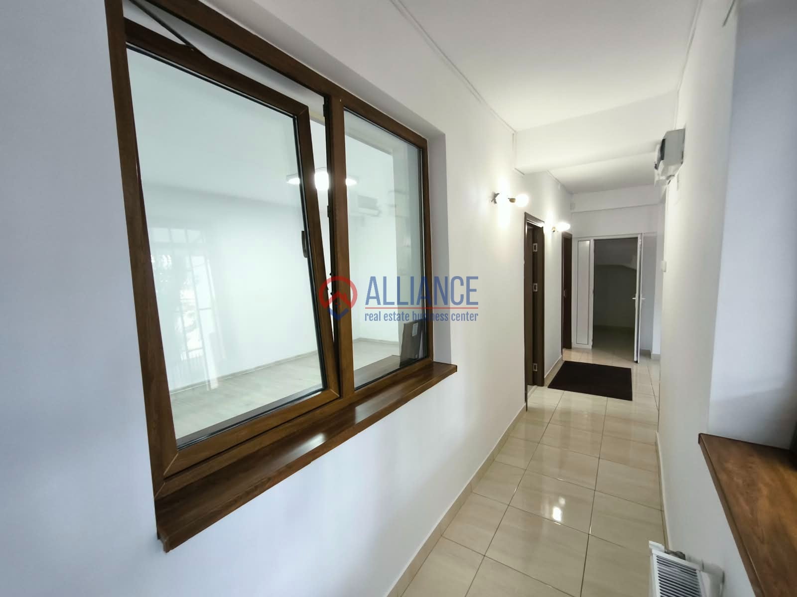 CENTRU - Casa casatoriilor, parter de vila pentru birouri! - foto 10