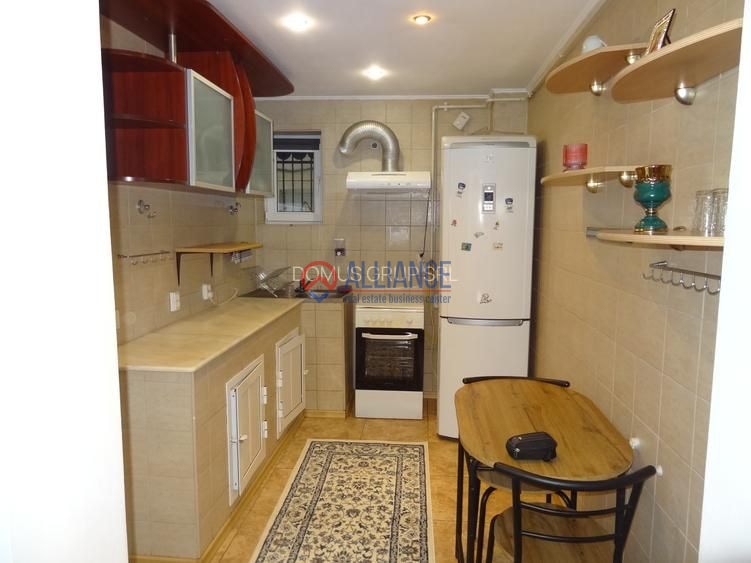 Apartament  de Inchiriat zona abator - foto 7