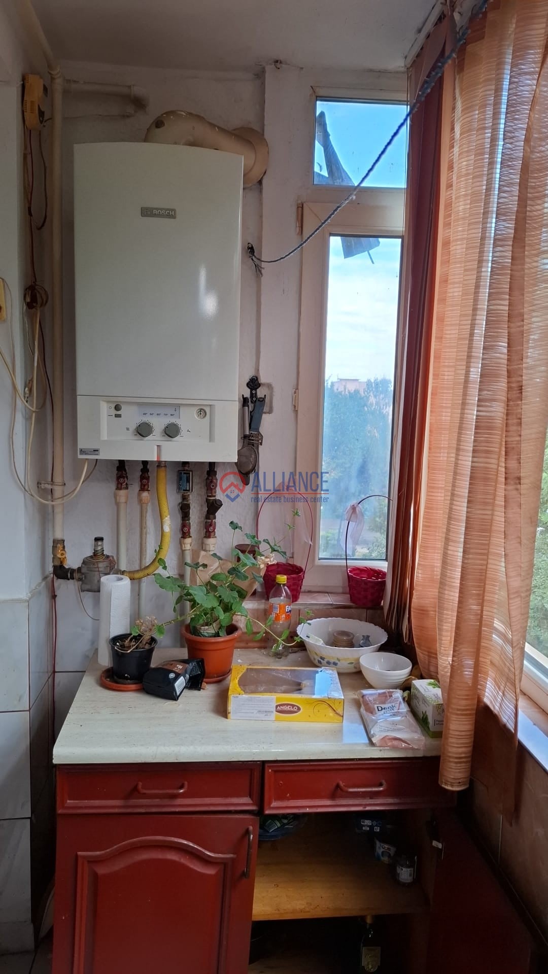 Apartament 2 camere în Tomis II, etaj 2, balcon și centrală proprie - foto 5