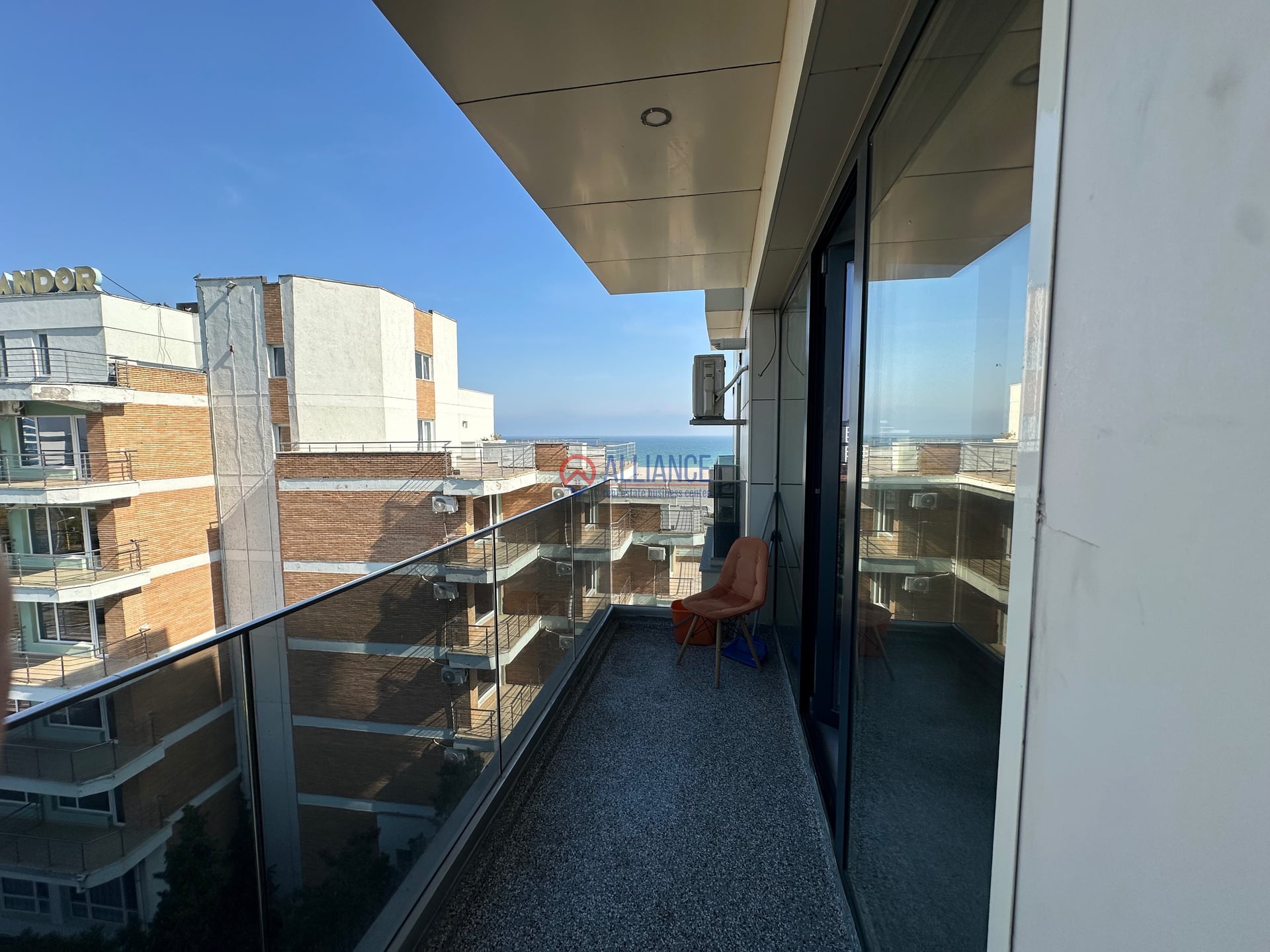 🌊 Studio de închiriat – Mamaia, zona Butoaie | Vedere la mare și lac! 🌅 - foto 9