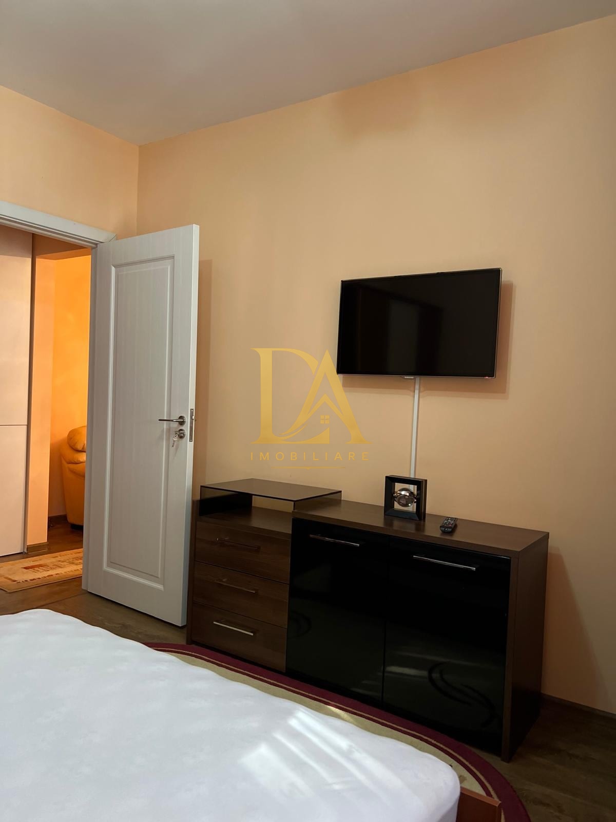 DE ÎNCHIRIAT – 2 CAMERE | ION MIHALACHE  58 MP | ET. 2/7 - foto 6