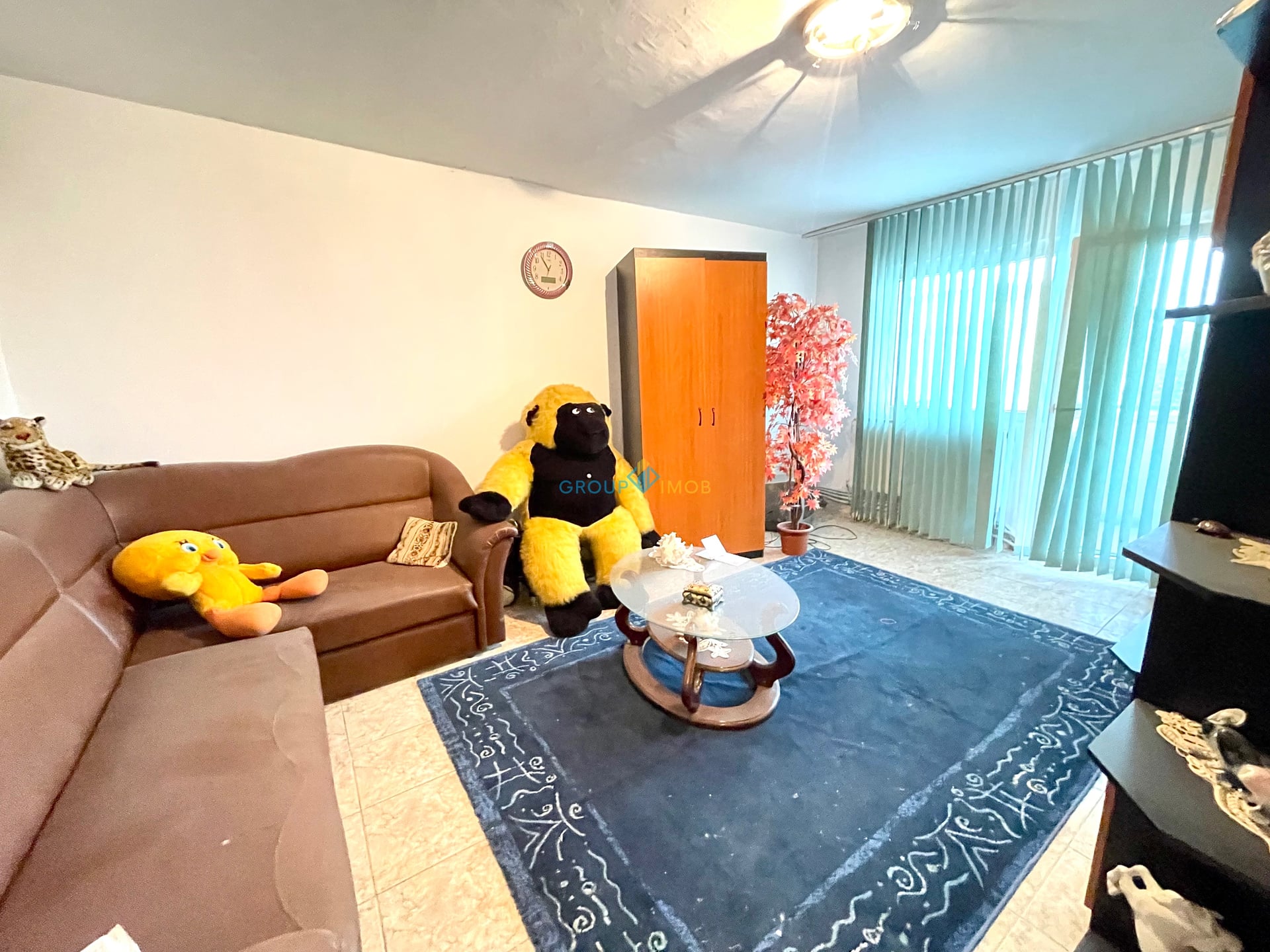 Apartament 3 camere decomandate, et. 4 cu șarpantă, strada Republicii, bloc 1980