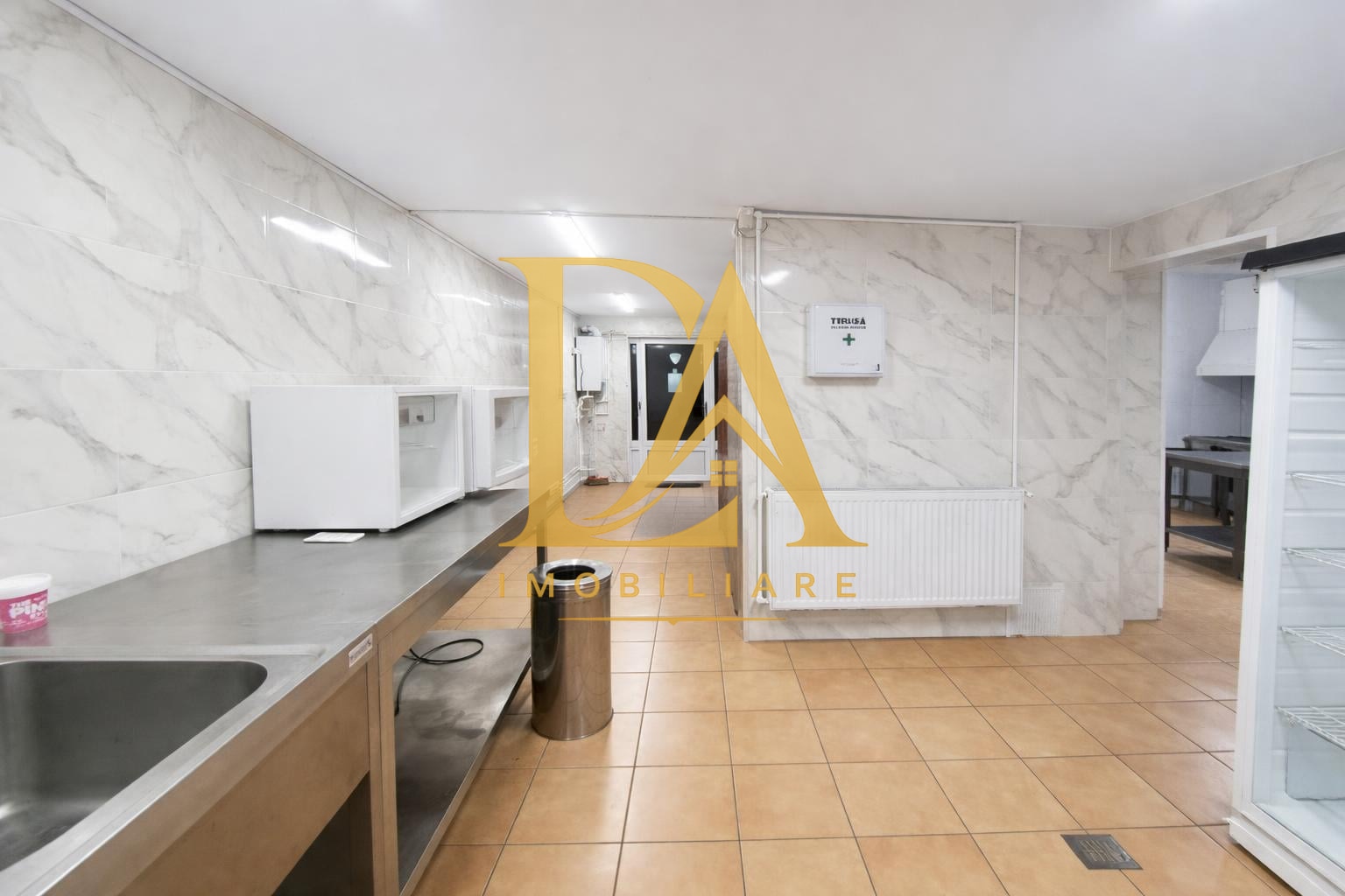 Spatiu comercial de inchiriat in zona Bucurestii Noi - foto 7
