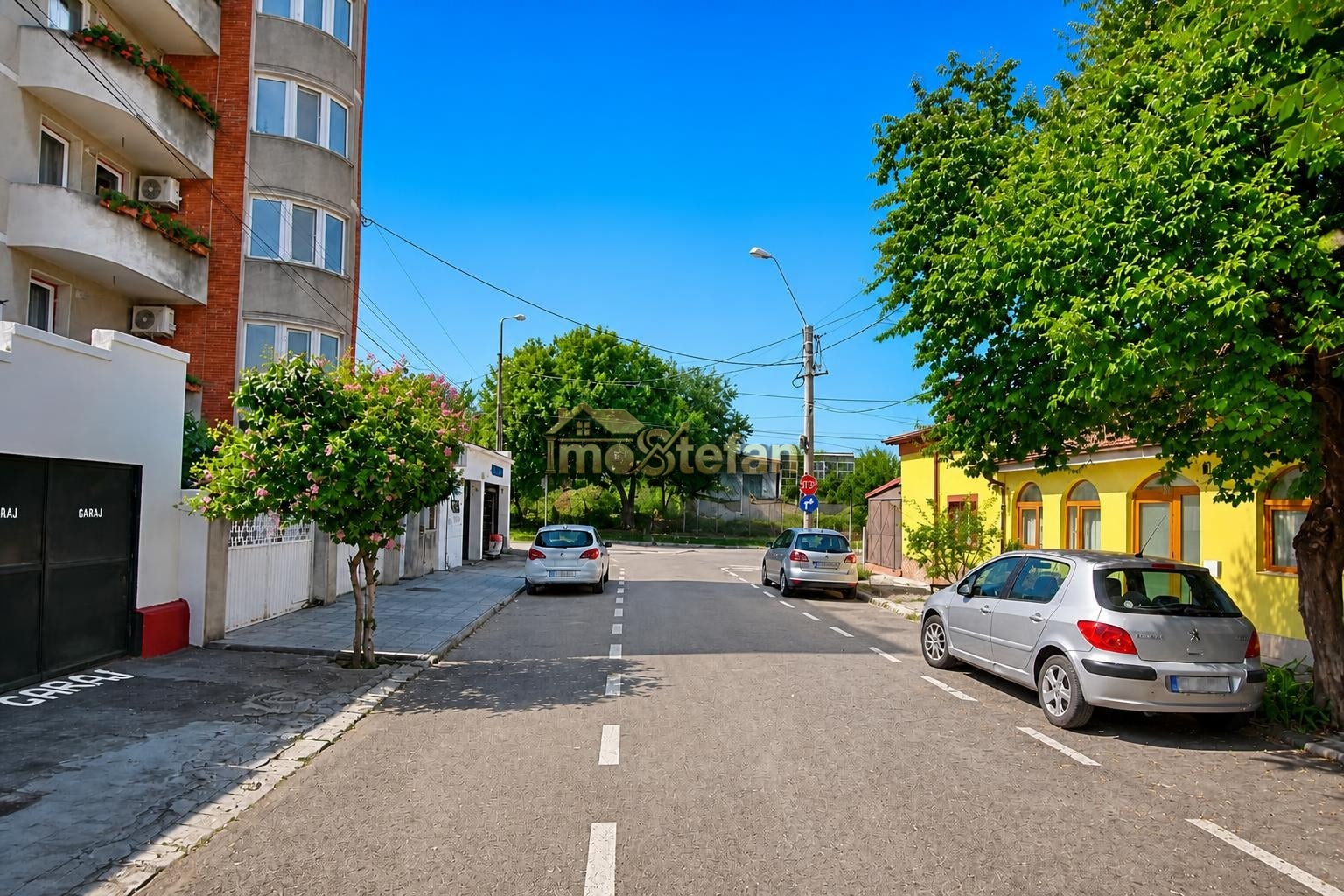 Casă de vânzare 3 camere, Zona Stadion | 55.000€ | Exclusiv Cash - Imagine principala