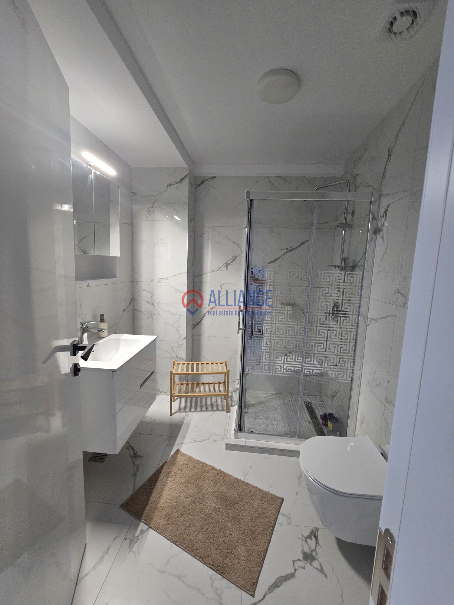 Apartament nou 3 camere de închiriat| Energia| Loc parcare - foto 7