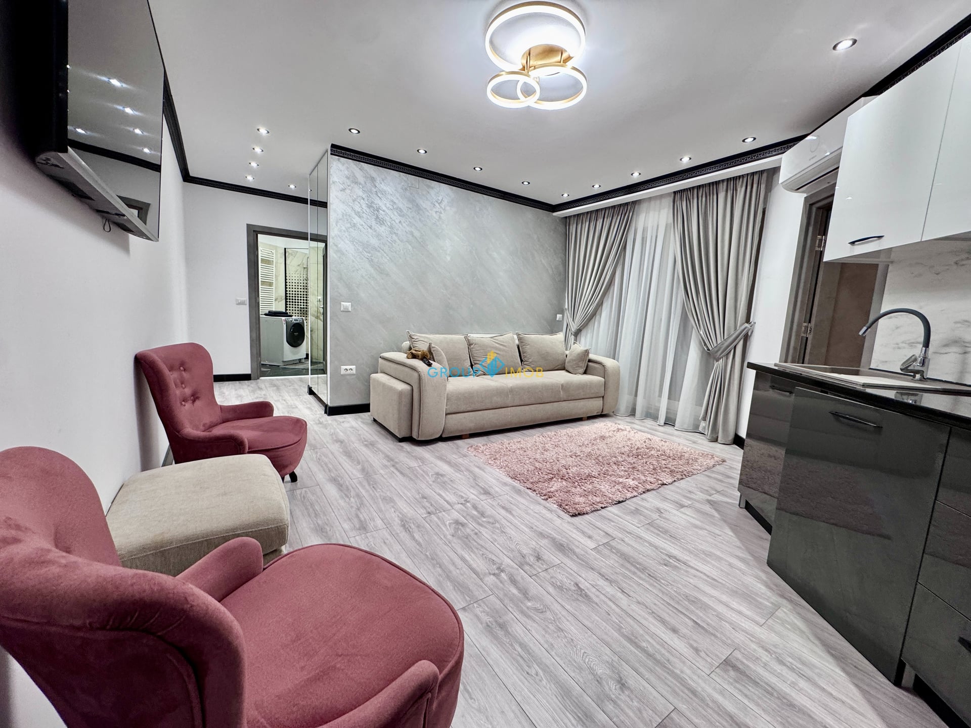 Apartament 3 camere 2 bai Balcaon Bloc nou Adama Stefan cel mare, etaj 3
