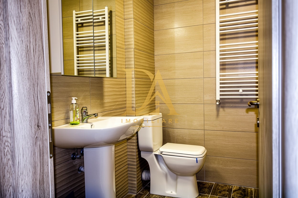 Apartament 2 camere  Apărătorii Patriei 63mp - foto 7