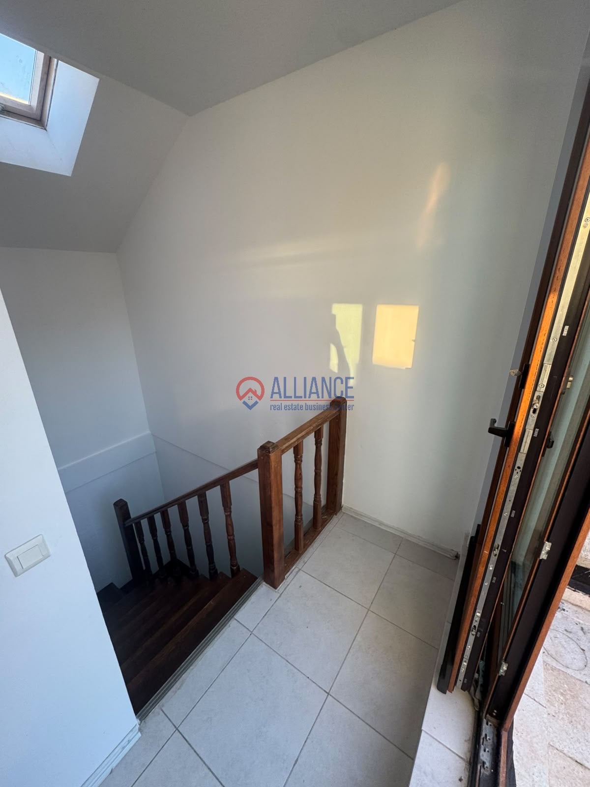 Închiriez Ap tip duplex, 120mp, tonus nord, 600 e - foto 10