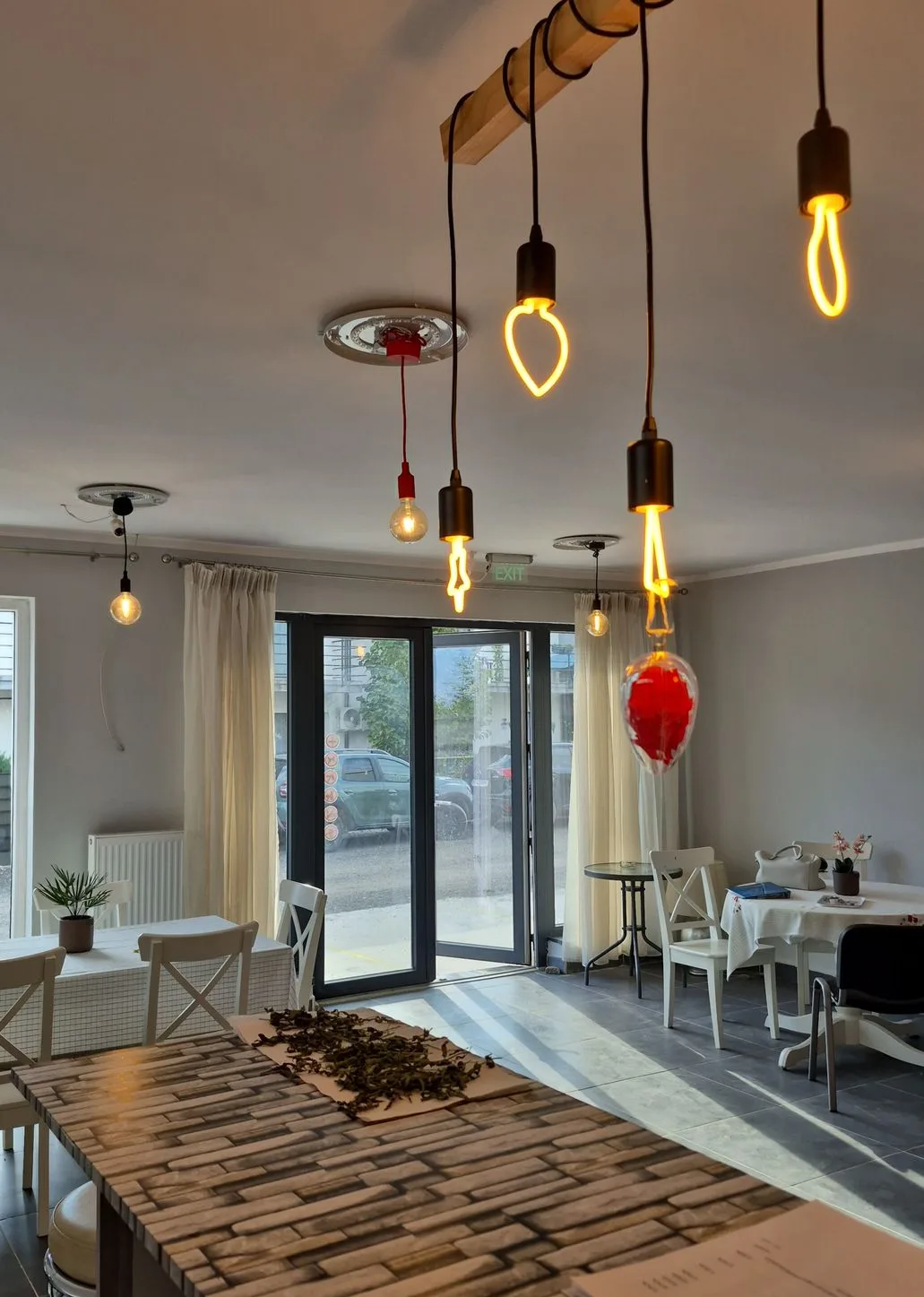 Casă 4 camere, Bragadiru, 160 mp utili, teren 561 mp, construită în 2021 - foto 9