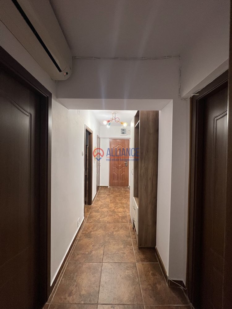 Inchiriere apartament Capitol de 2 camere/ termen lung / centrala proprie - foto 4