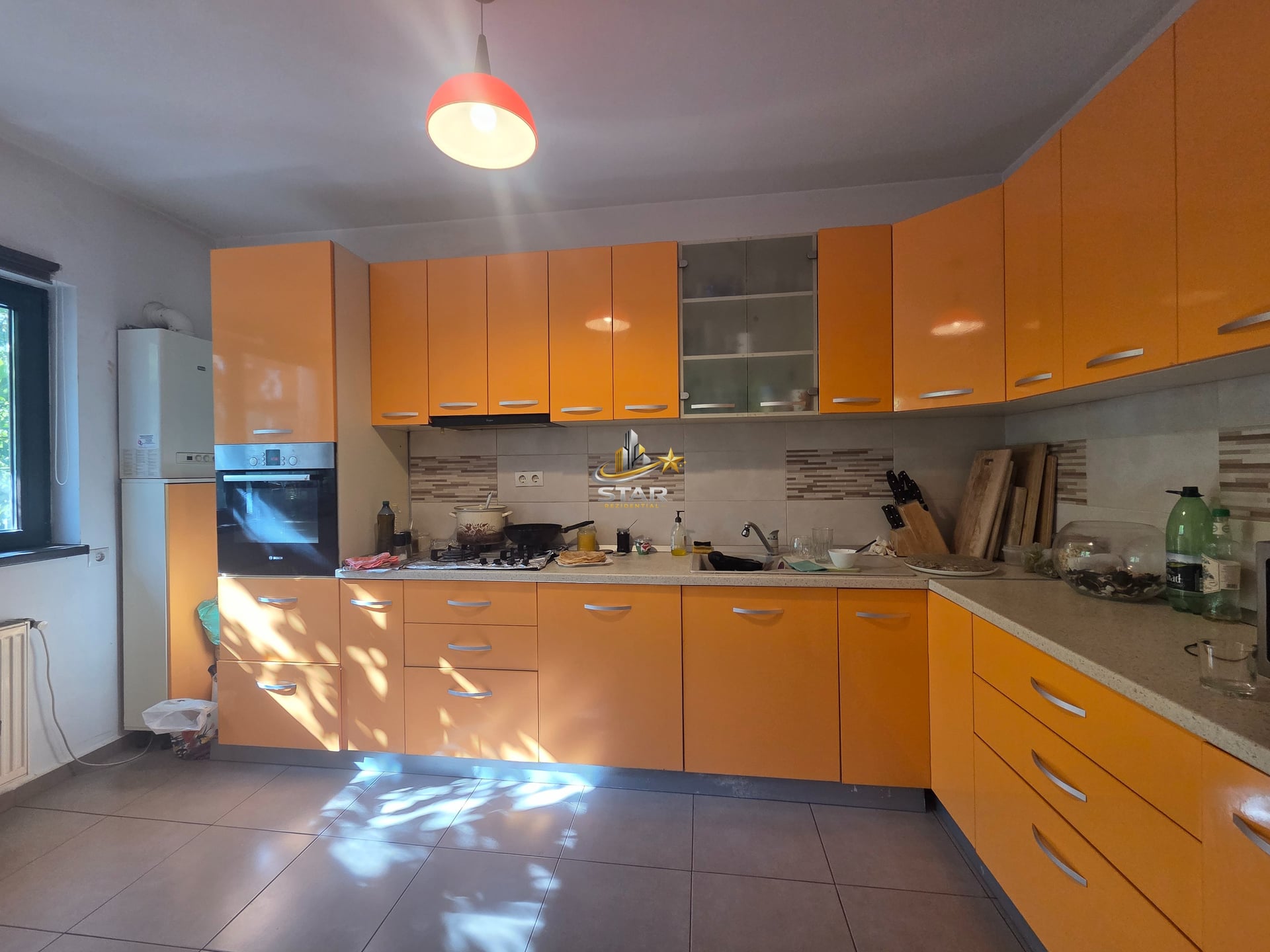 VILĂ INDIVIDUALĂ DE VÂNZARE – BRAGADIRU, ZONA GLORIEI