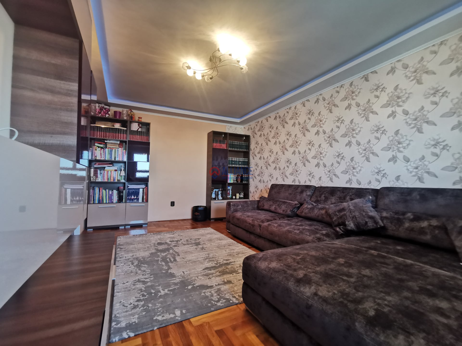 Apartament 3 camere decomandat | Vedere spre lac | Tomis Nord – Piața Cireșica | - foto 2