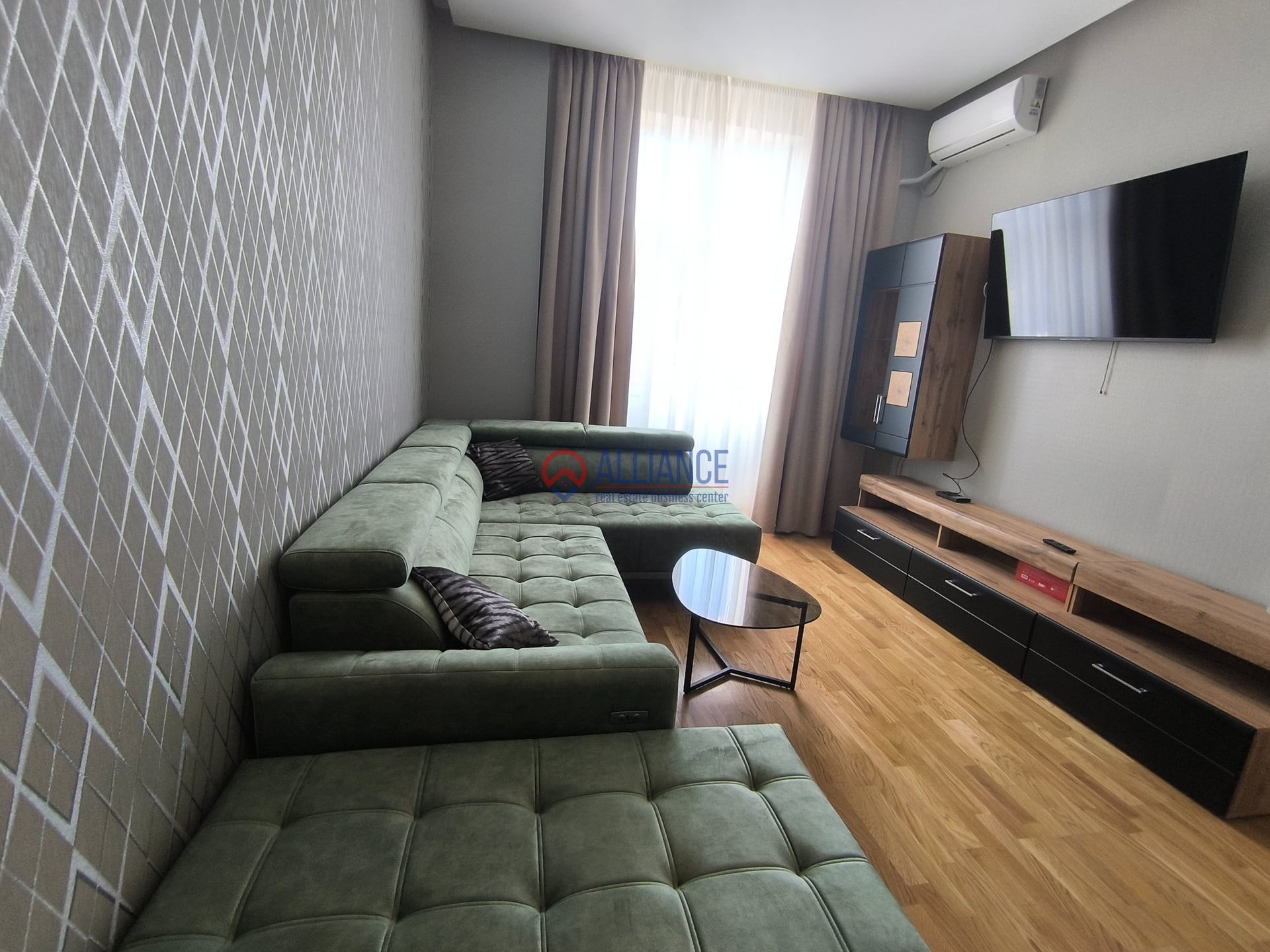 CENTRU HOTEL GRAND- Cladire de birouri emblematica ! - foto 27