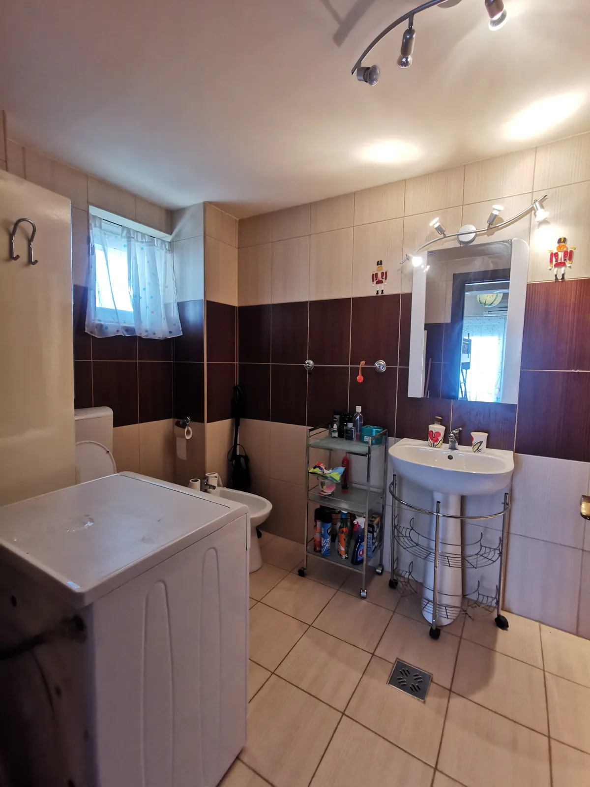 De vânzare apartament 3 camere statiunea Mamaia, zona Butoaie - foto 6