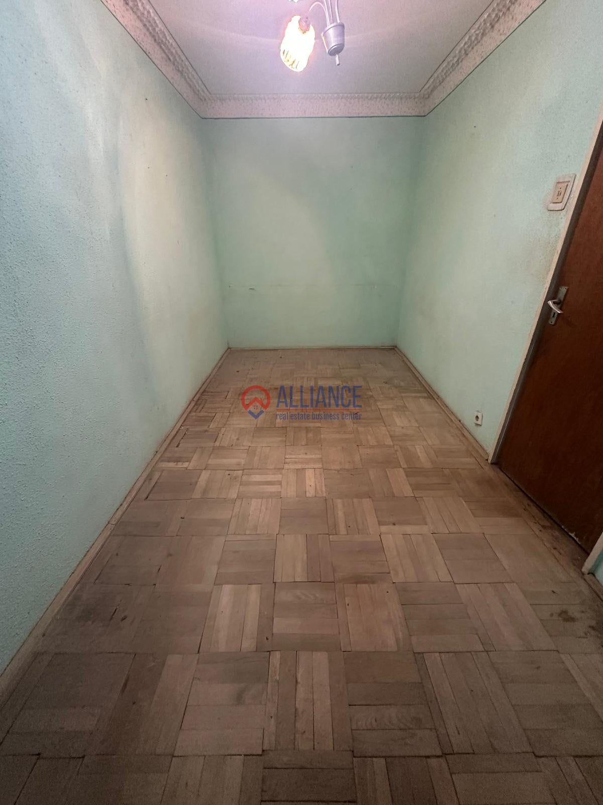 Apartament 2 camere în Km 4-5, etaj 2, balcon - foto 3