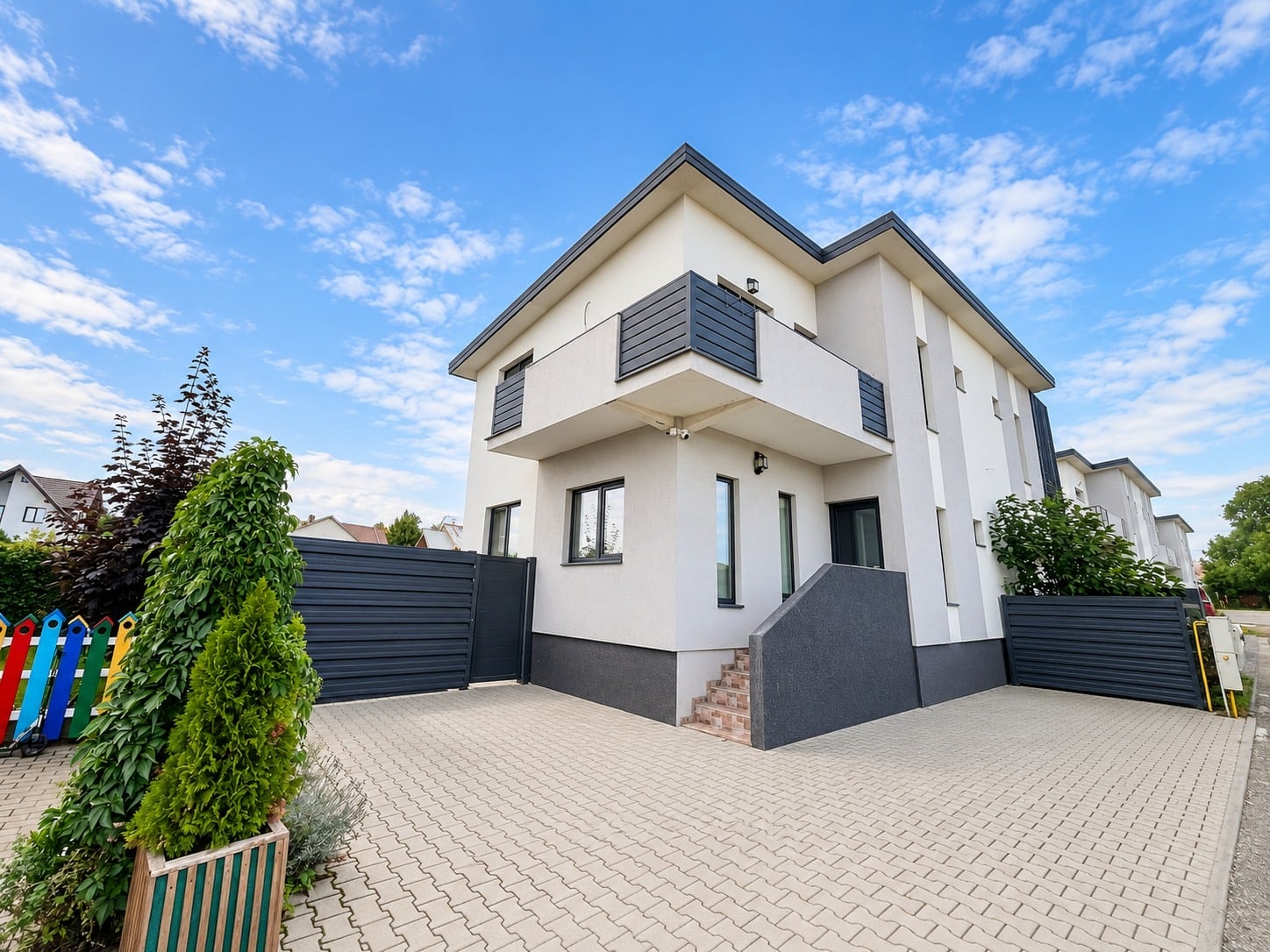 Duplex 4 camere de vânzare în Lisaura – 125 mp utili, teren 180 mp - foto 12