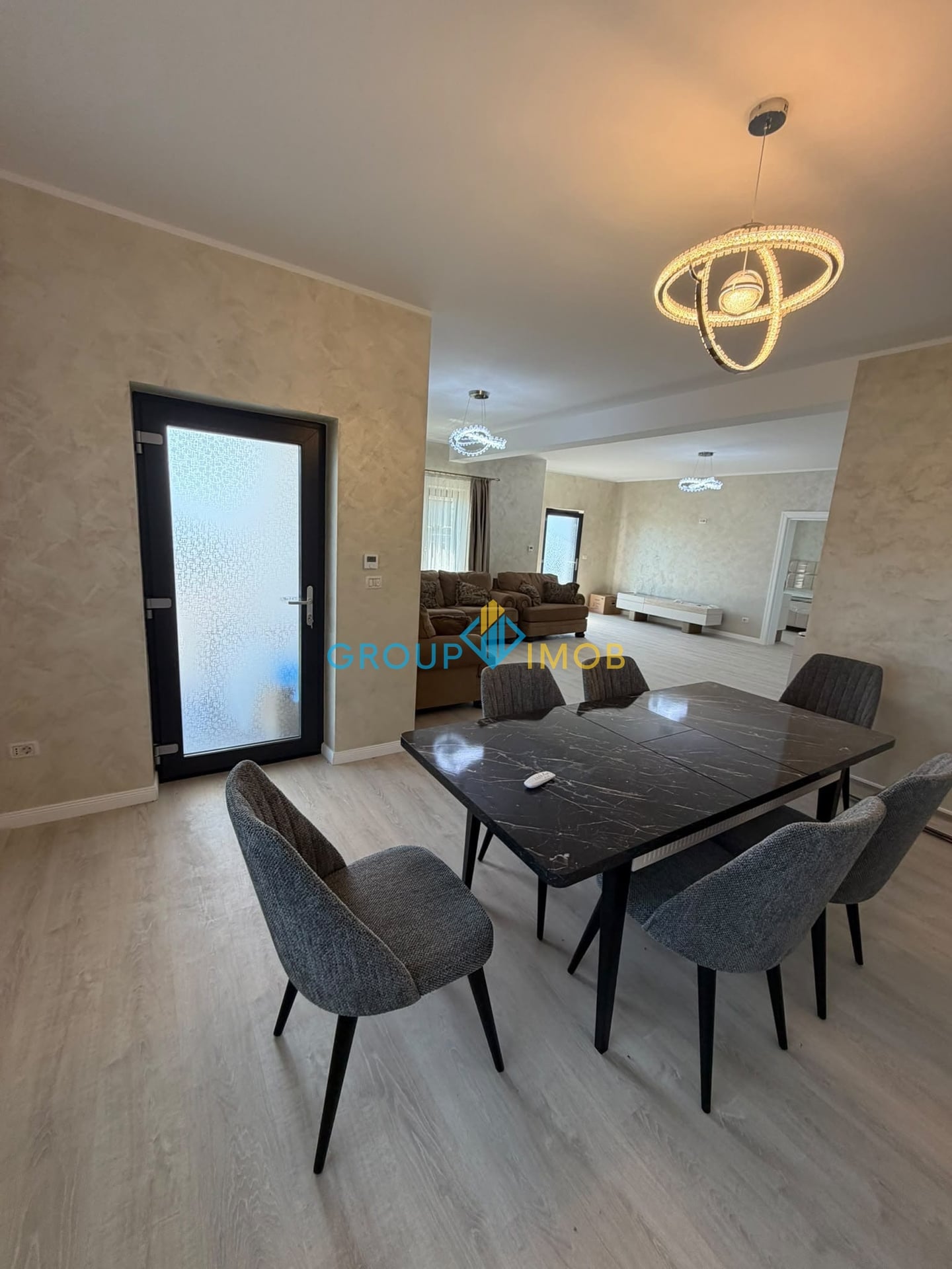 Casă nouă de vânzare utilata si mobilata Premium– Mărgineni, Bacău - foto 8