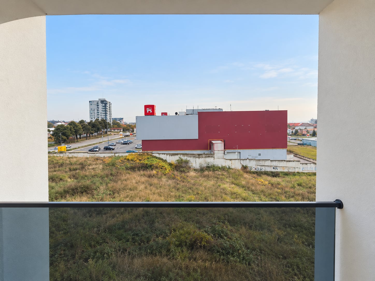 De închiriat apartament cu 2 camere, decomandat, complex Alexanderman, Suceava - foto 12
