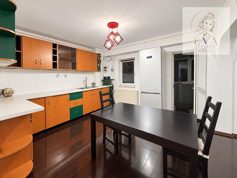 DE ÎNCHIRIAT APARTAMENT 3 CAMERE 110 MP+LOC DE PARCARE - foto 7