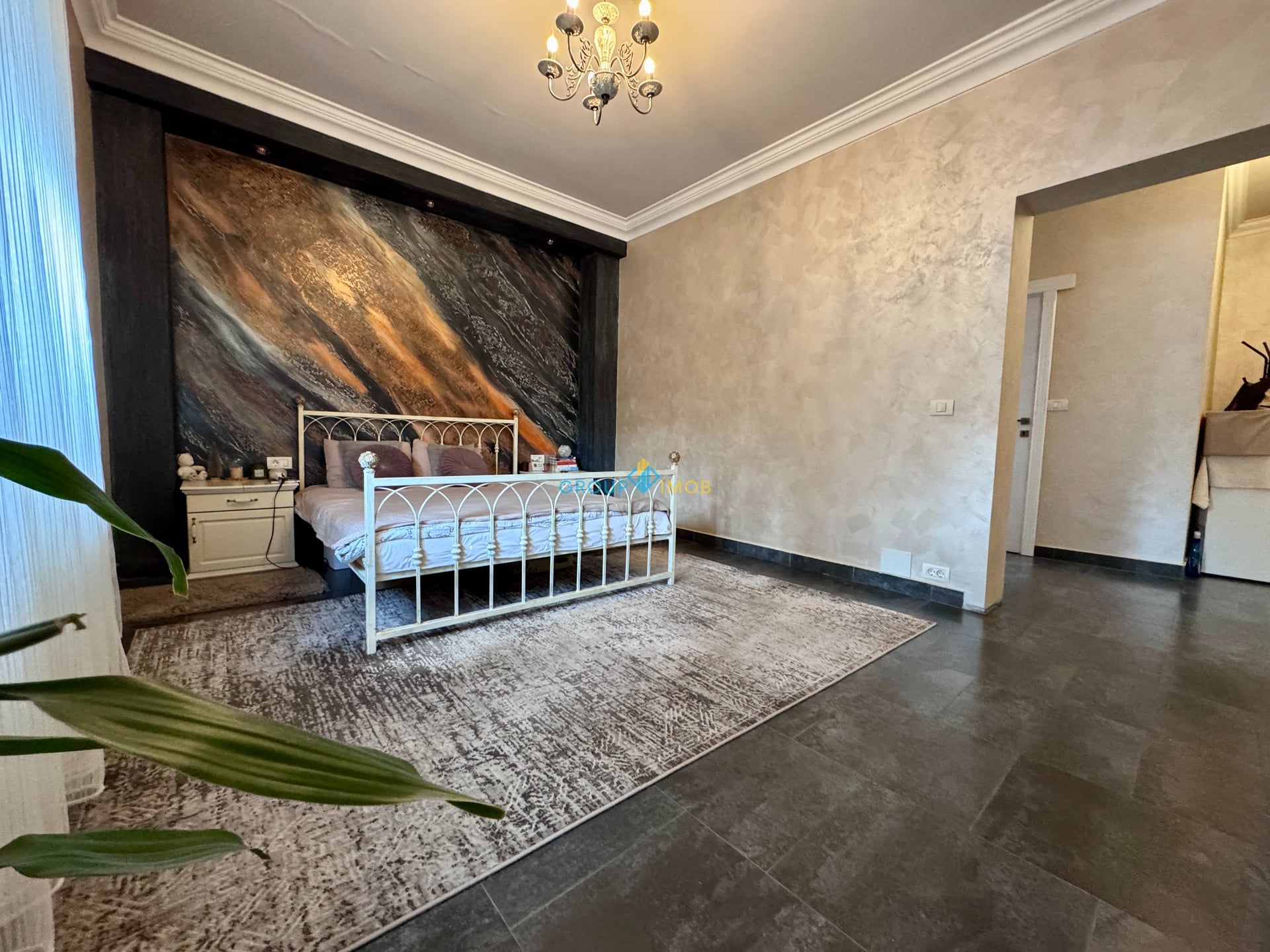 B-dul Mărășești - Parc Cancicov, Etaj 1, Renovat și Mobilat Modern
