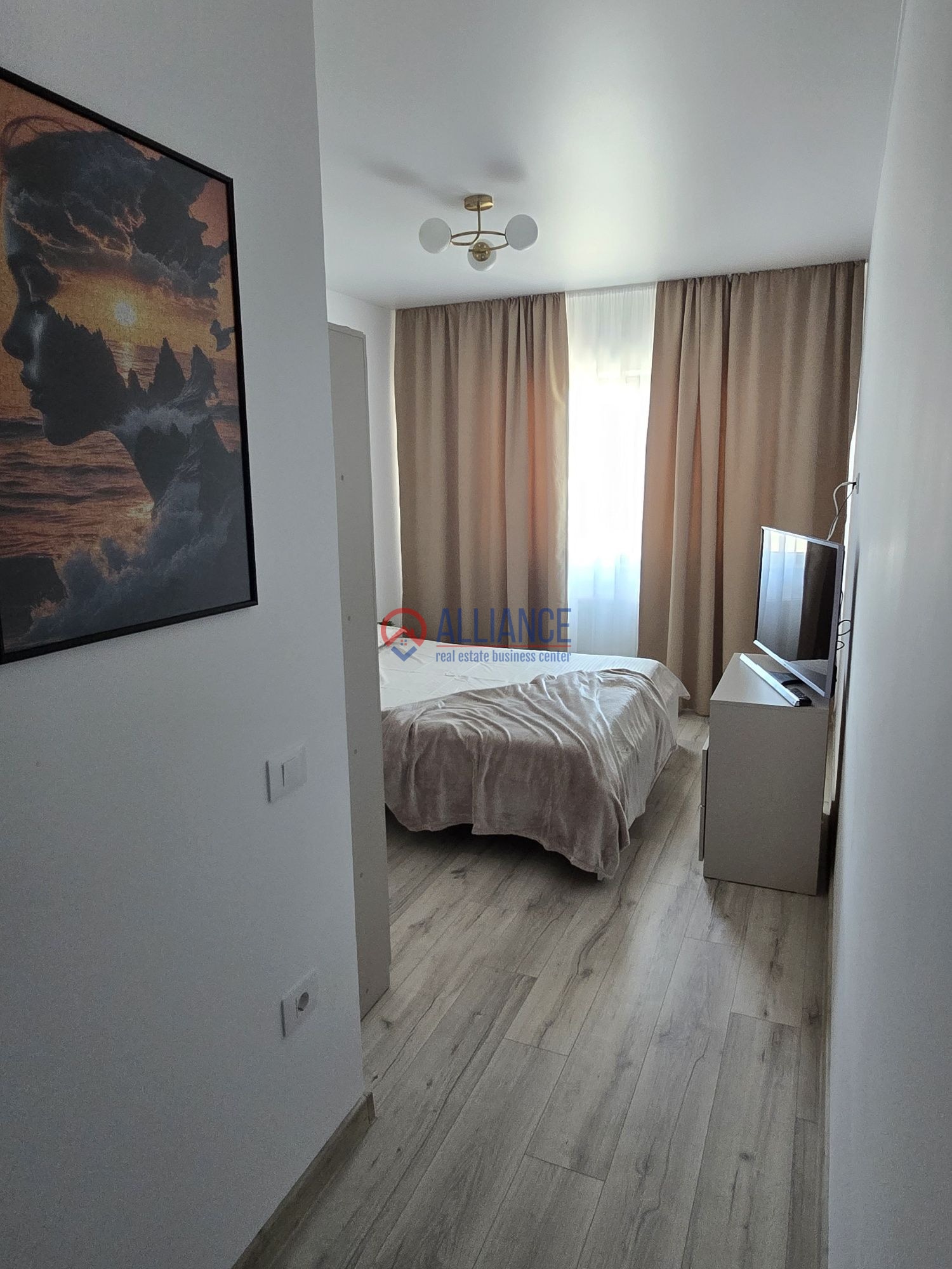 Apartament nou 3 camere de închiriat| Energia| Loc parcare - foto 4